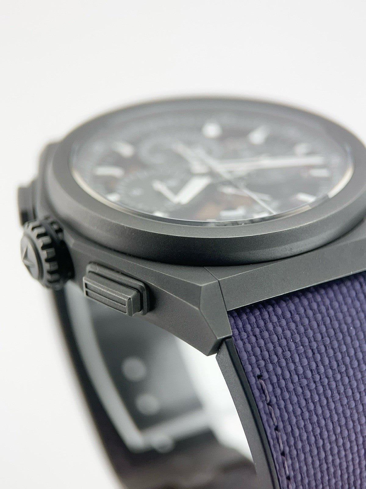 Zenith Defy 21 Ultraviolet Titanium Purple Dial 44mm Automatic 97.9100.9004