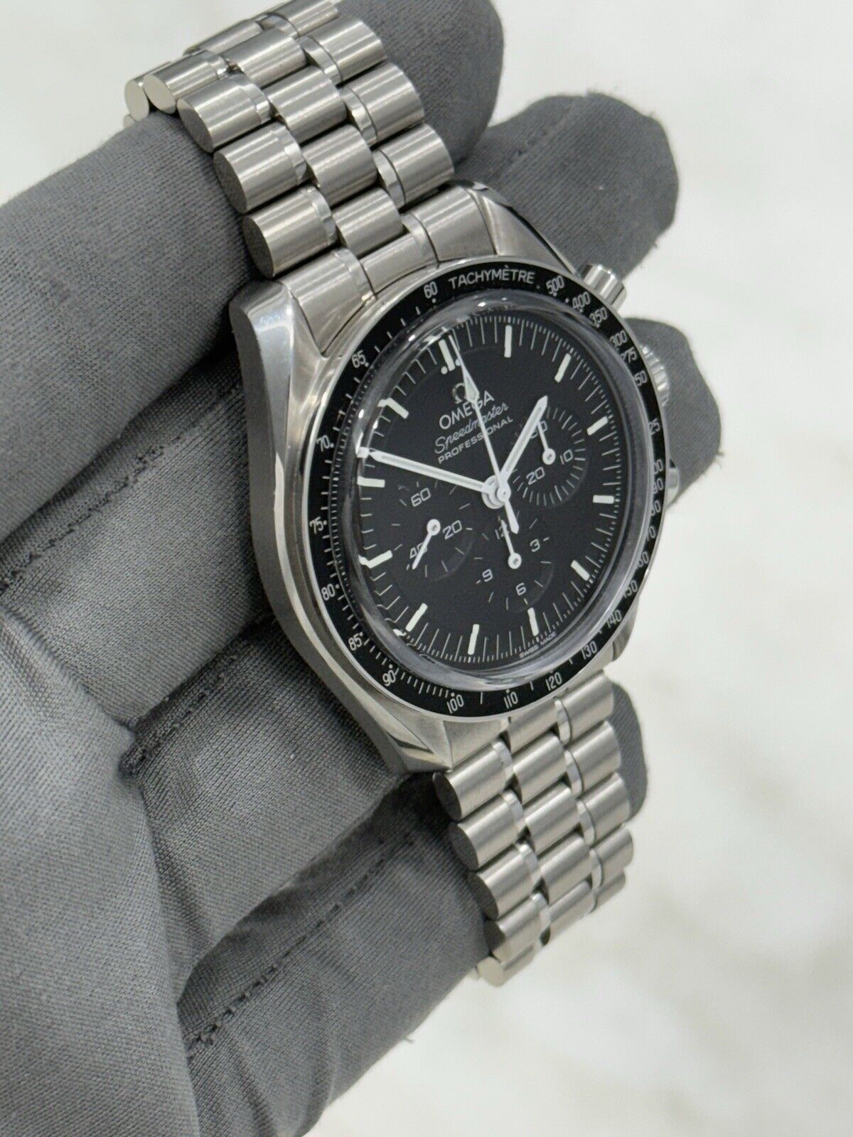 2022 Omega Speedmaster Moonwatch 42mm Sapphire Watch 310.30.42.50.01.002