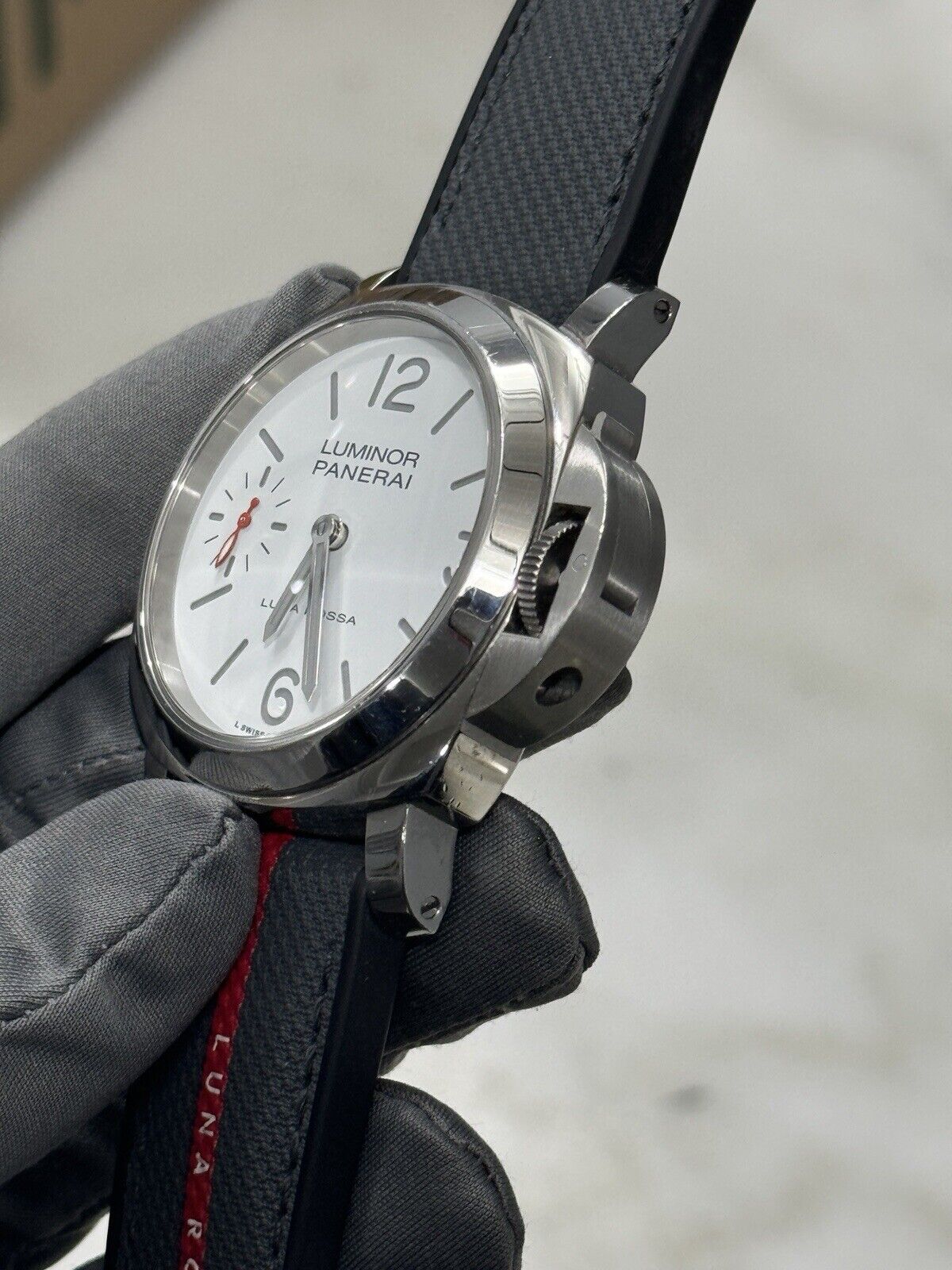 2022 Panerai Luminor Luna Rossa PAM01342 Hand Winding Men's Watch - Box & Papers