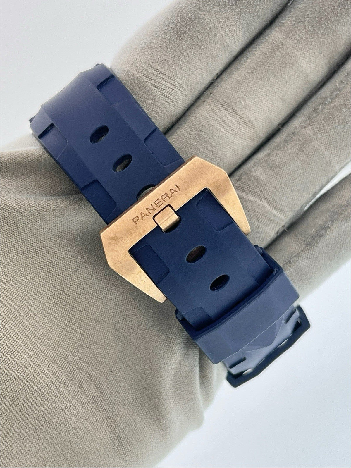 2021 Panerai Submersible Bronze Blue Dial 42mm Automatic Men's Watch PAM01074