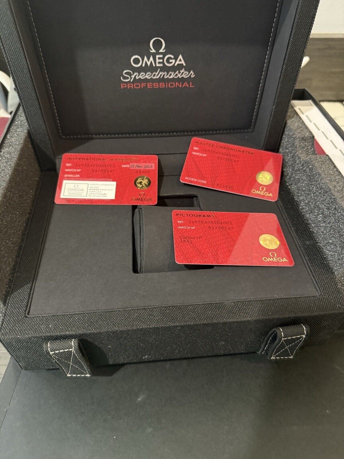 2022 Omega Speedmaster Moonwatch 42mm Sapphire Watch 310.30.42.50.01.002