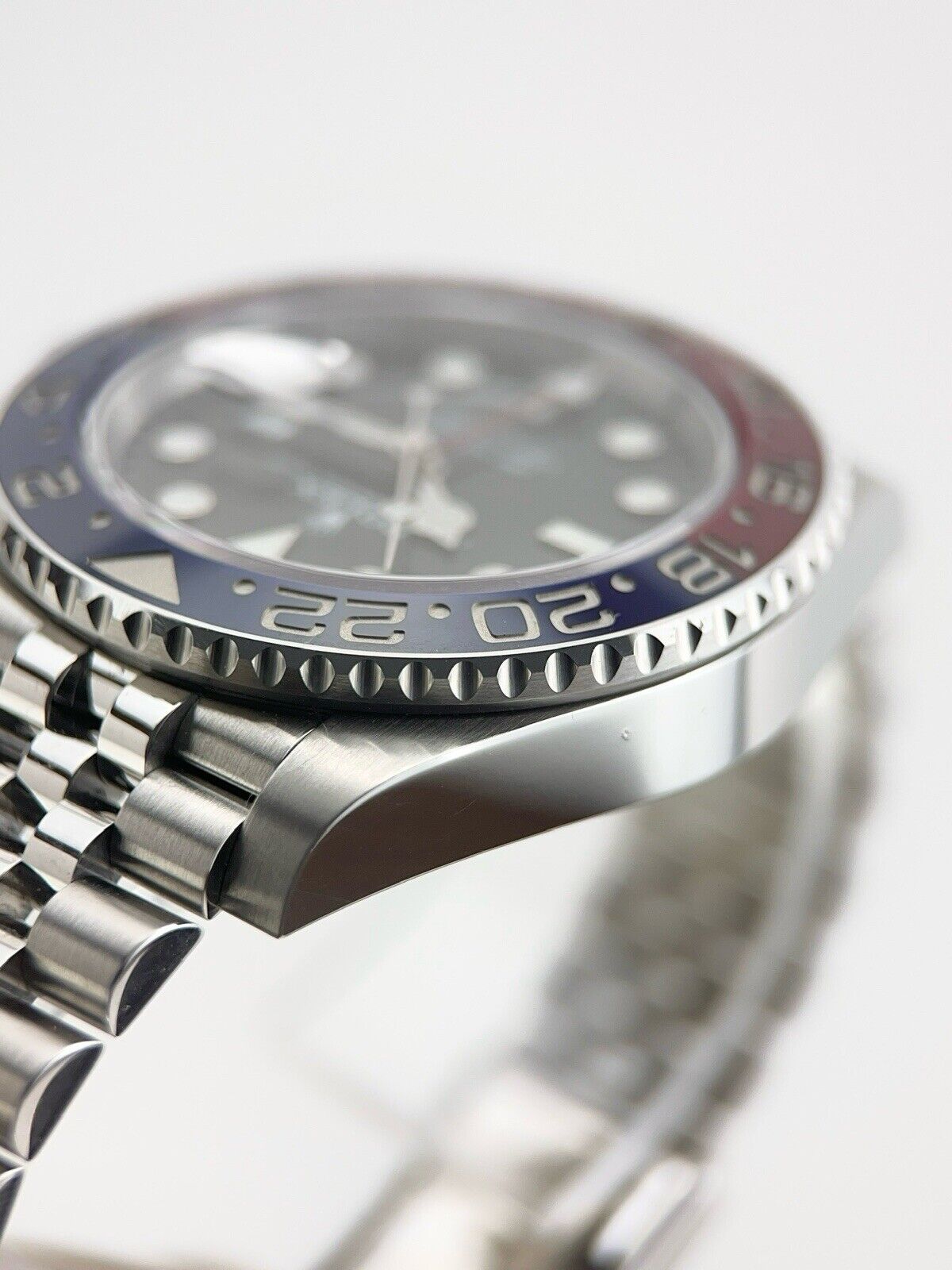 2022 Rolex GMT Master II Pepsi 126710BLRO Jubilee Steel Automatic Watch - B/P