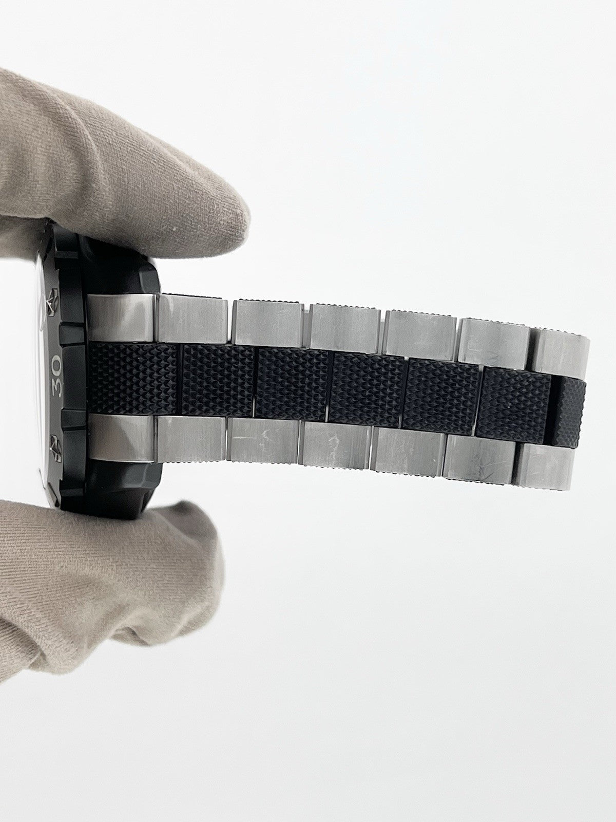 Zenith Defy Extreme Titanium Silver Dial 43mm Automatic Men's Watch 96.0515.685