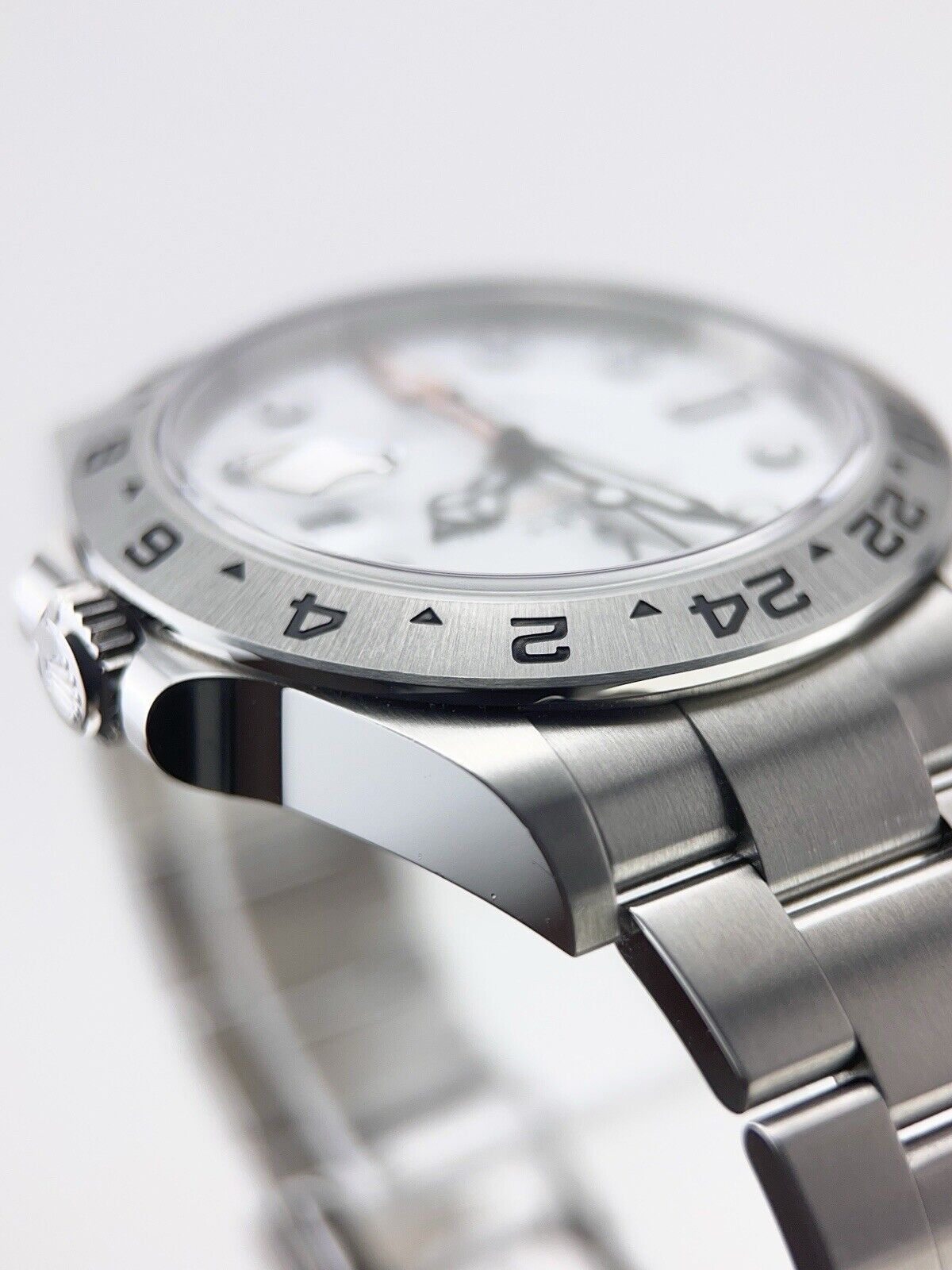 2023 Rolex Explorer II Steel White Dial 42mm Automatic Men’s Watch 226570