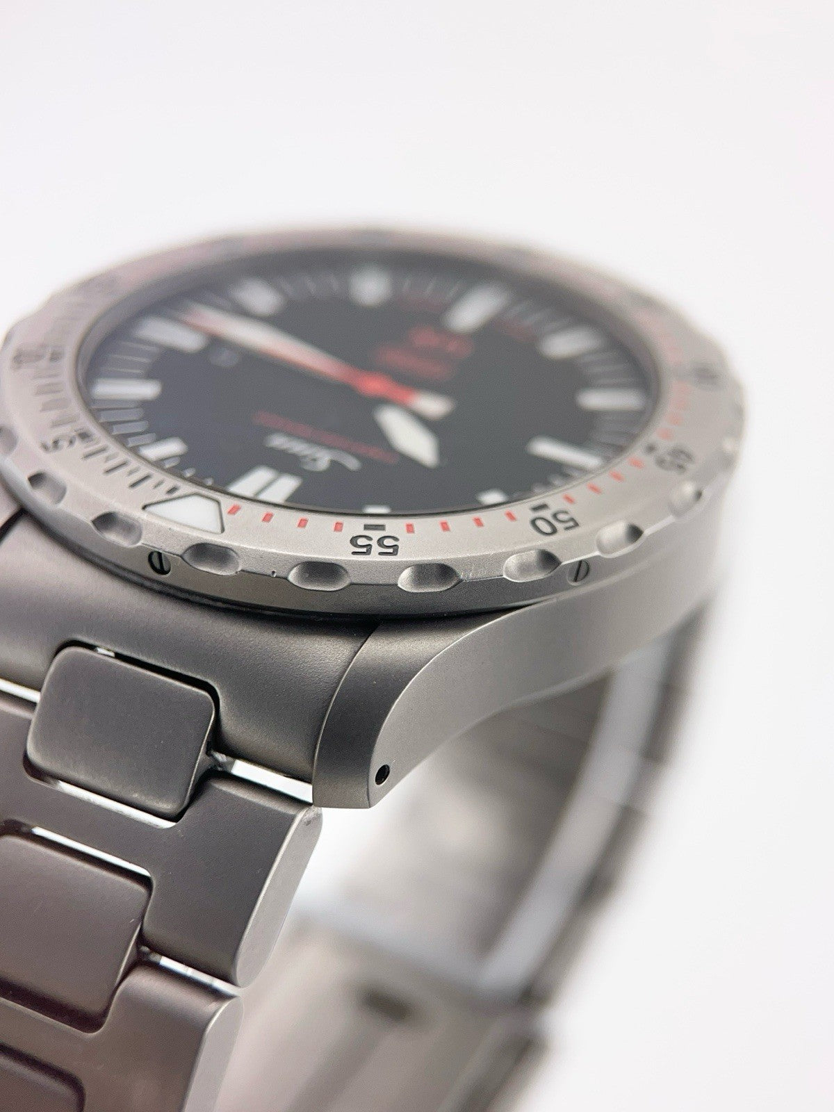 Steel Quartz 2022 Sinn UX EZM 2B