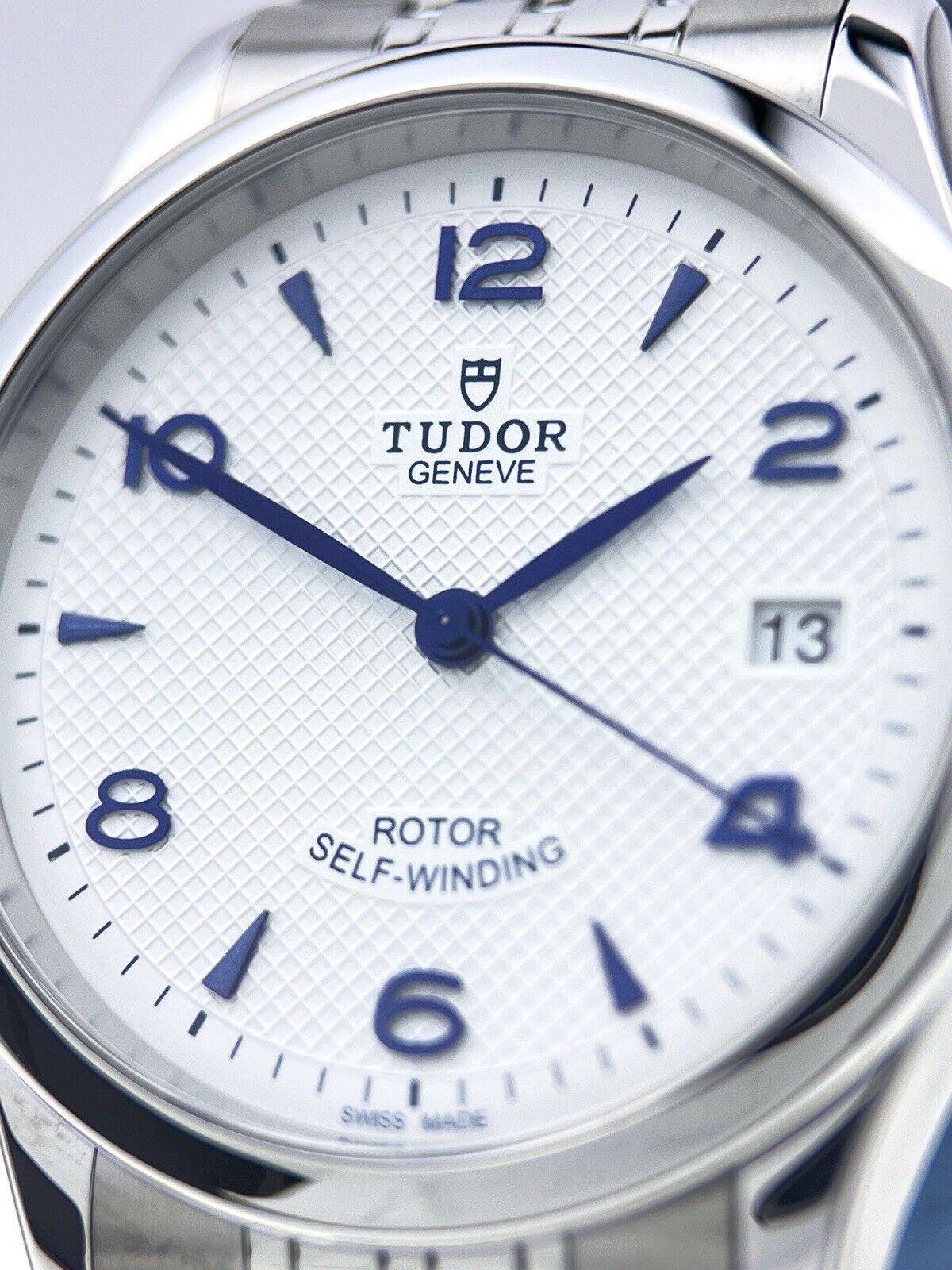 2022+ NEW TUDOR  Tudor 1926 91450-0005 Opaline Dial Unisex Watch B&P