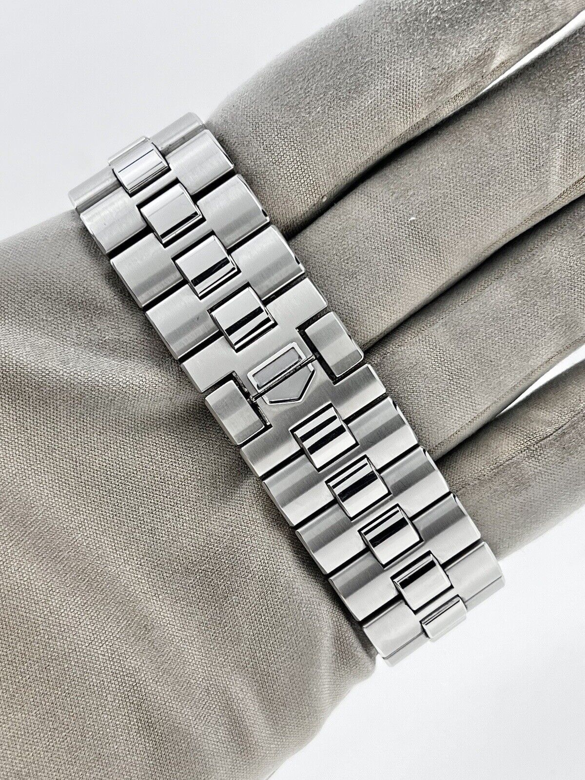 2022 TAG Heuer Monaco Black Automatic Men's Bracelet Watch - CBL2113 W/ B&P