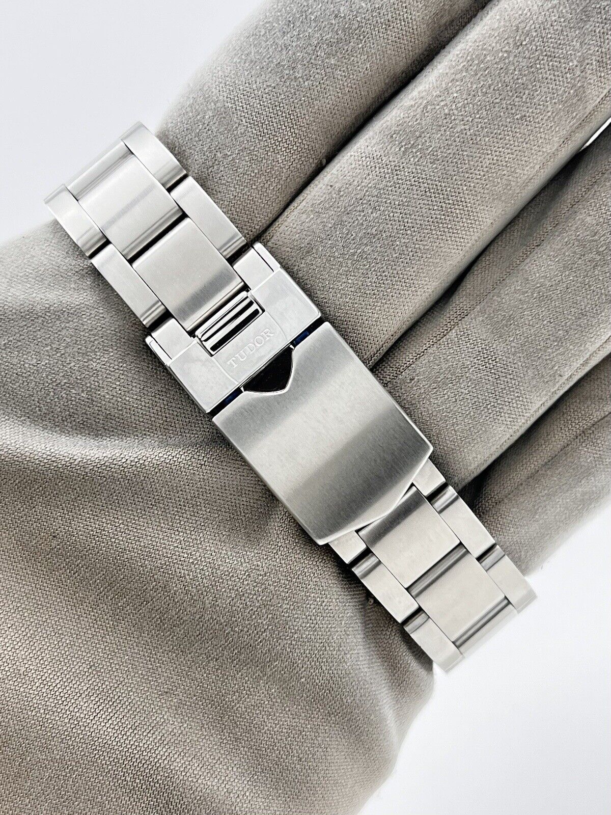 2022 NEW Tudor Black Bay Automatic Steel 32mm Black Dial Ladies 79580 W/ B&P