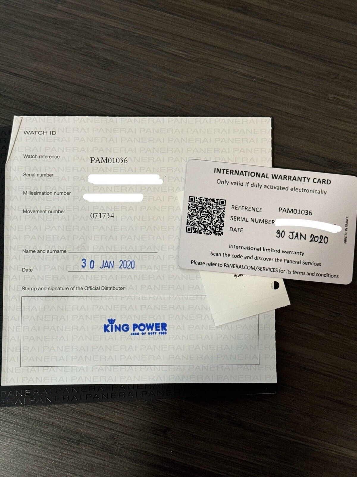 2020 Panerai Luminor Luna Rossa Titanium 44mm Automatic Men’s Watch PAM01036