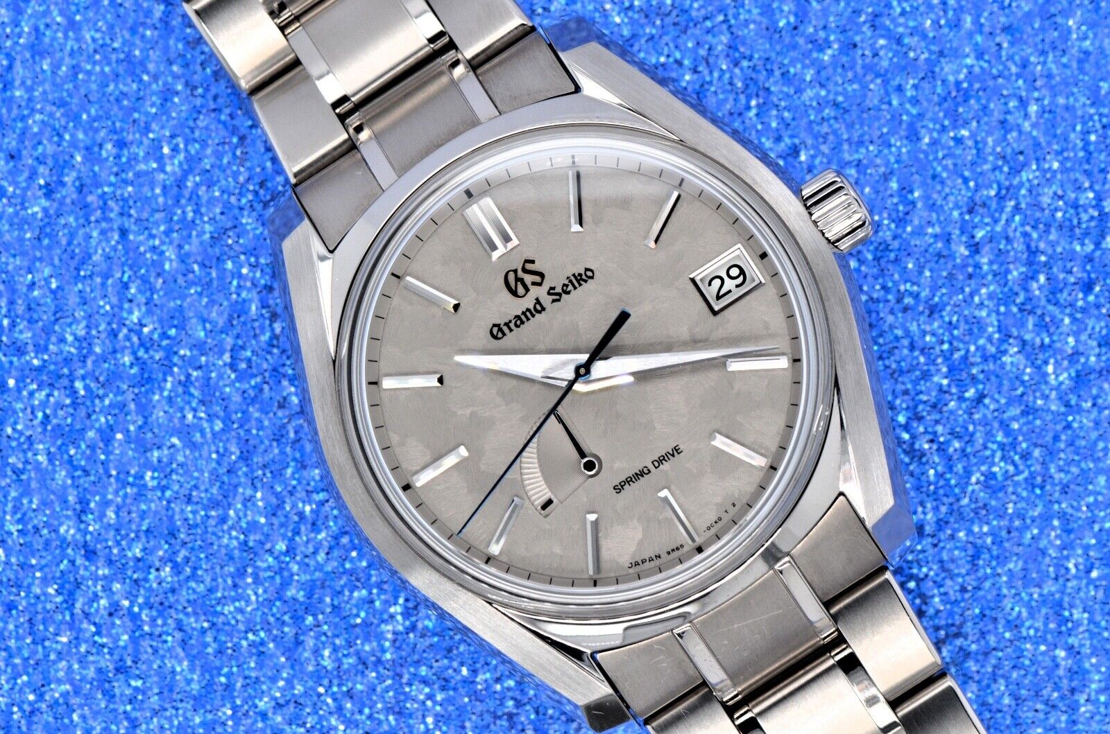 2022 Grand Seiko Heritage Collection Winter Spring Drive Titanium SBGA415 Set