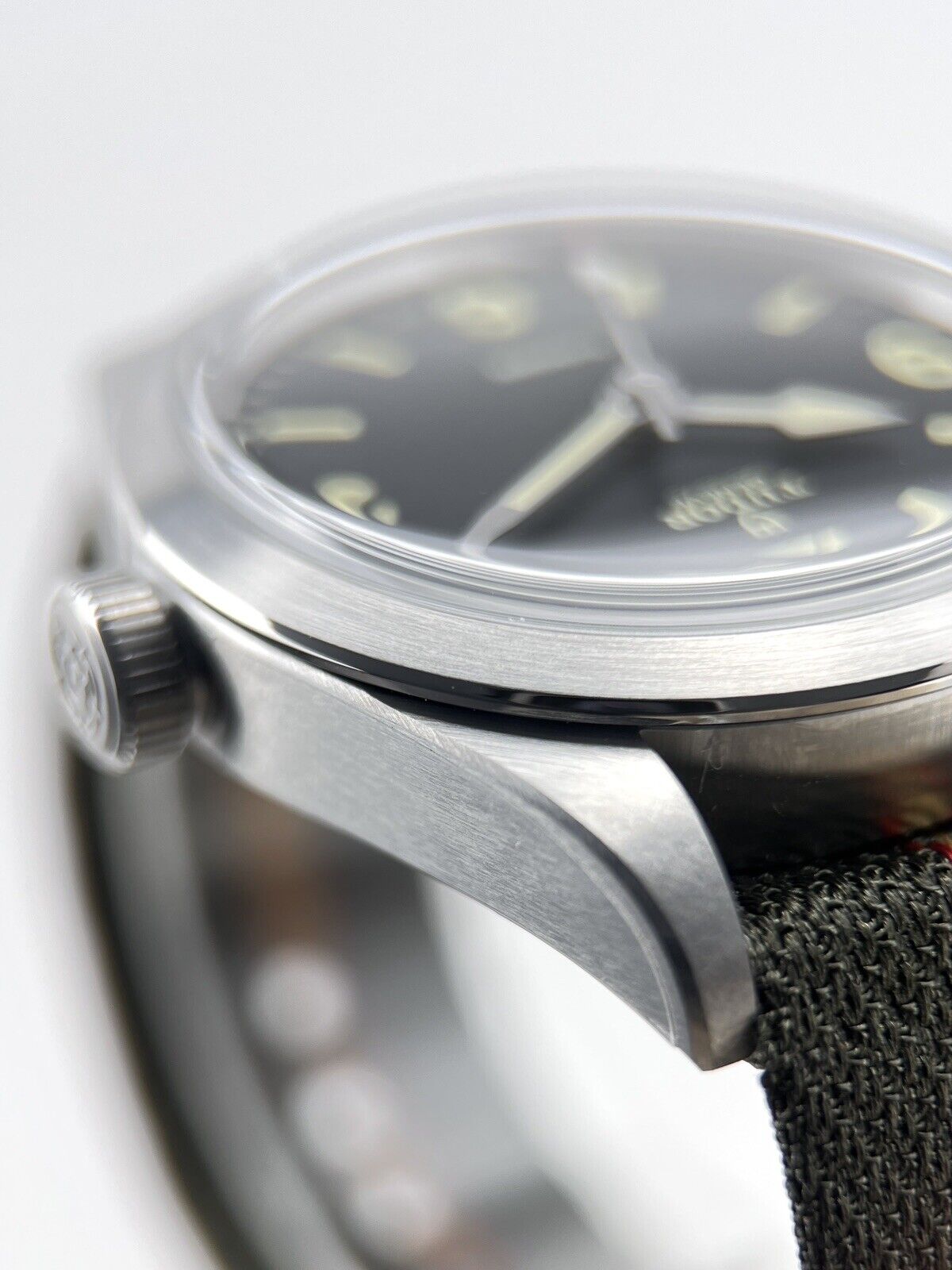 2022+ NEW Tudor Ranger Black Dial Fabric Strap Men's Watch M79950-0003