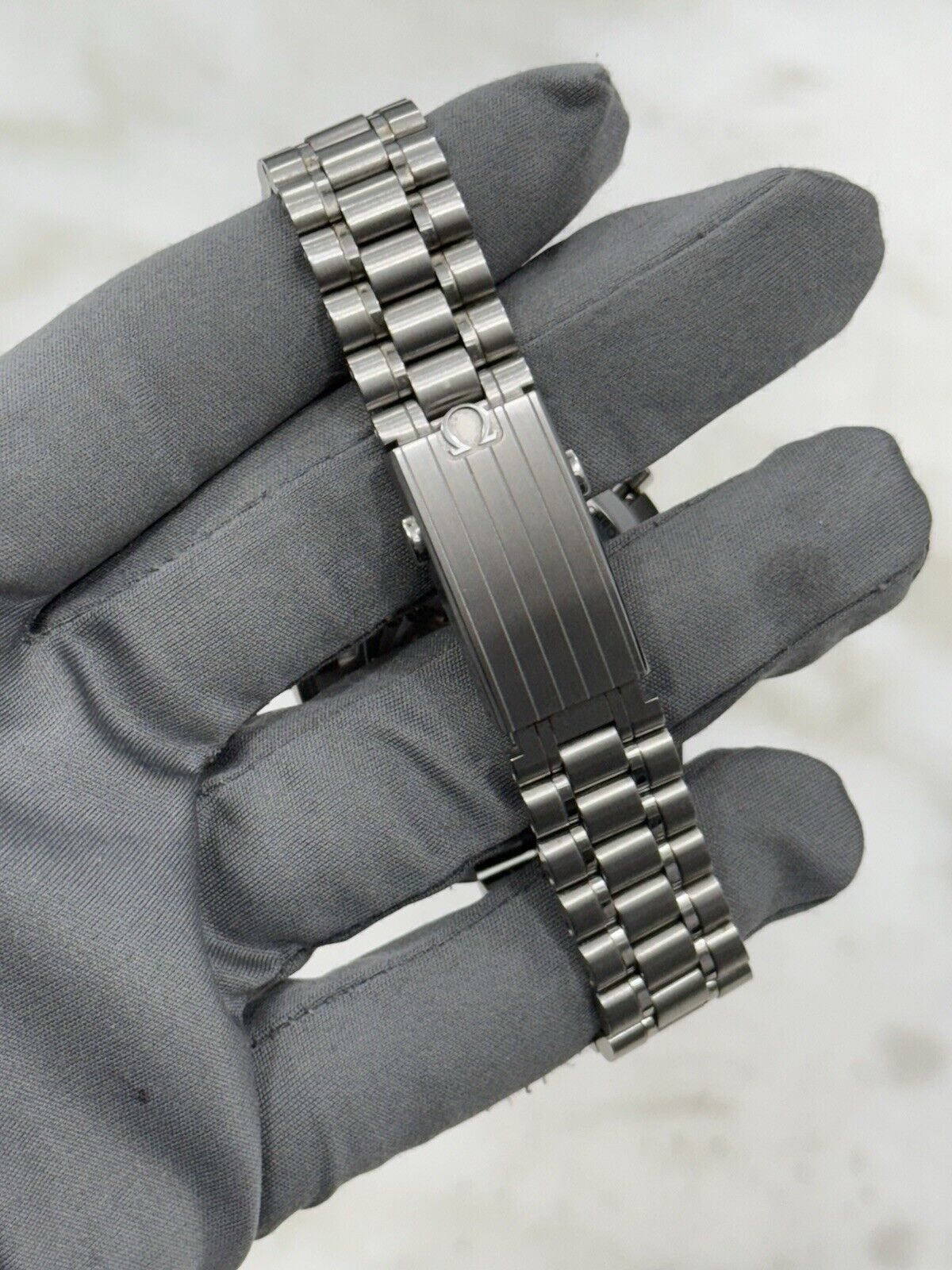 2021 Omega Speedmaster Moonwatch 42mm Sapphire Watch 310.30.42.50.01.002