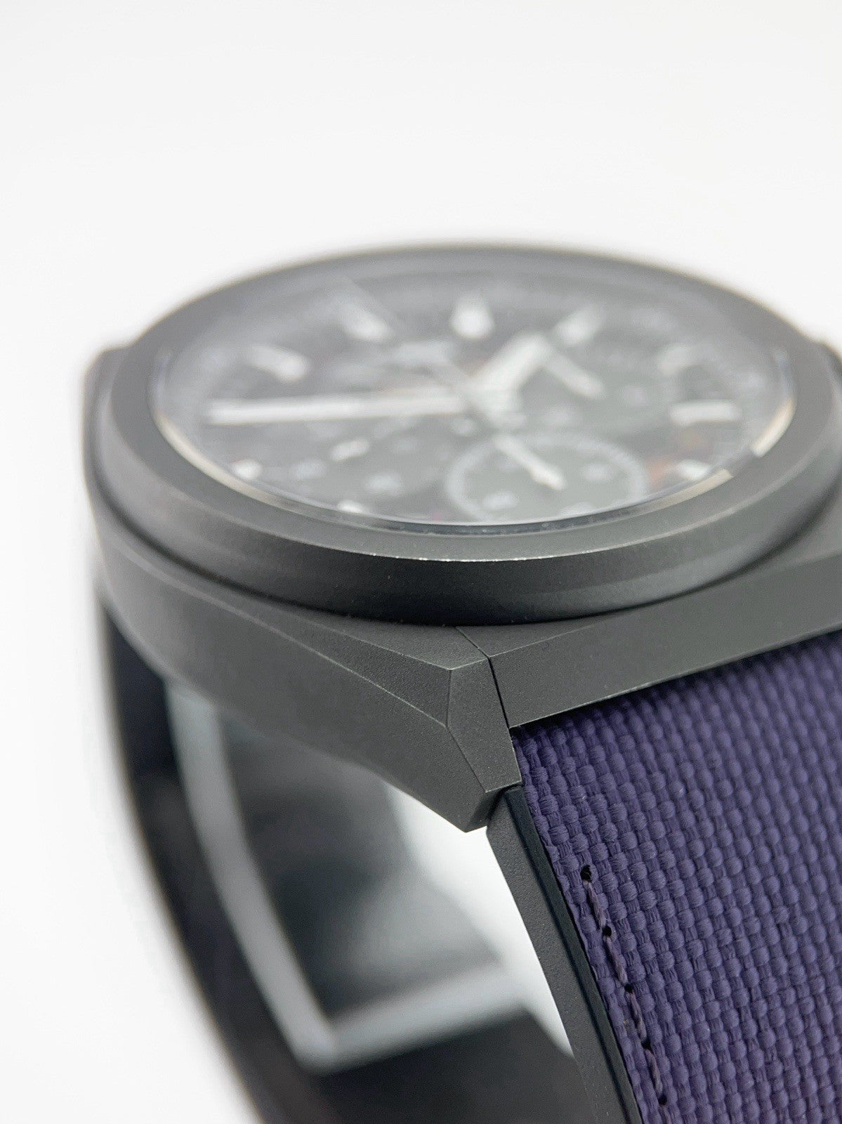 Zenith Defy 21 Ultraviolet Titanium Purple Dial 44mm Automatic Mens 97.9100.9004