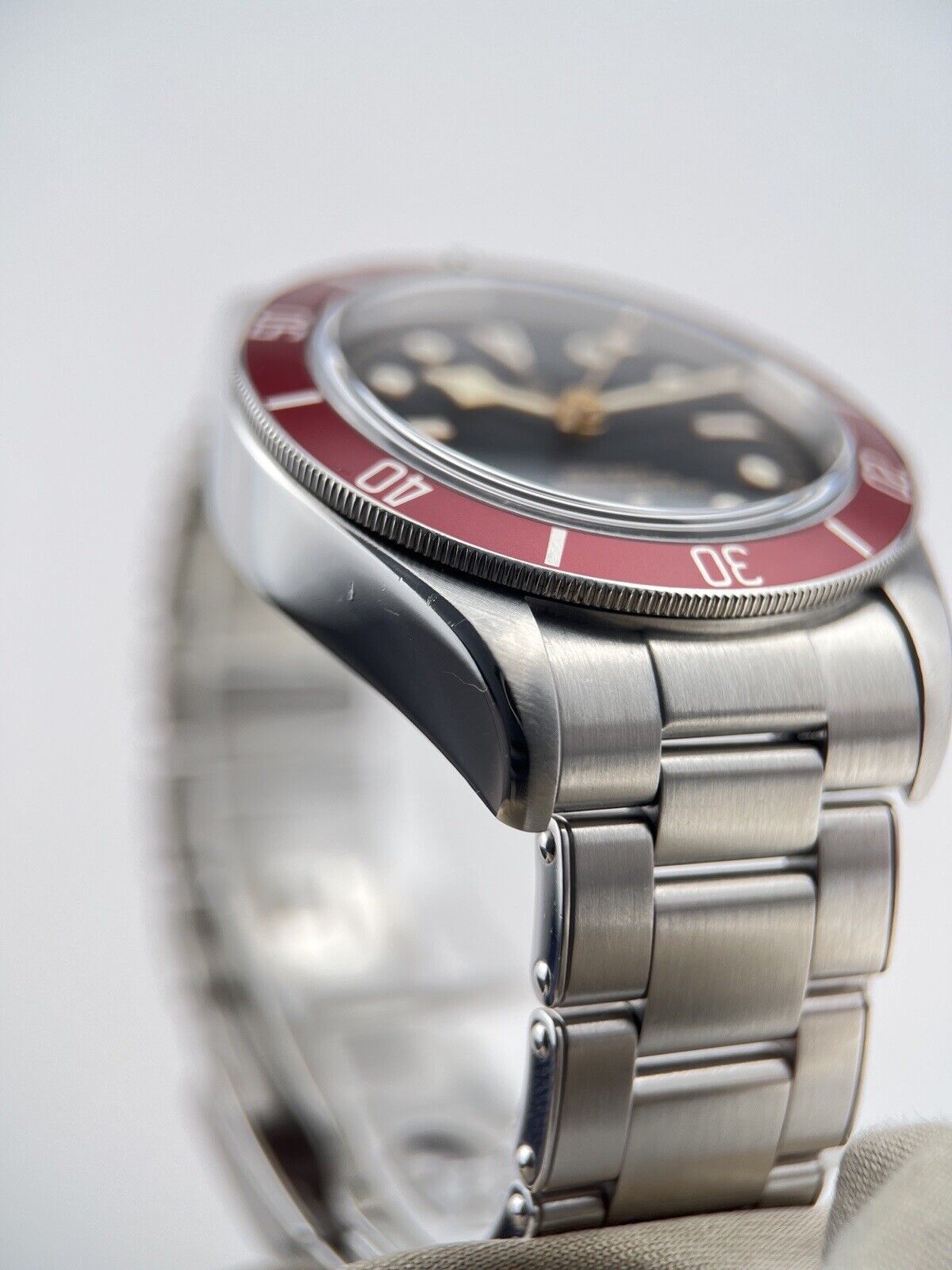 2018 Tudor Black Bay 41 Automatic Red Bezel M79230R Red Watch B/P