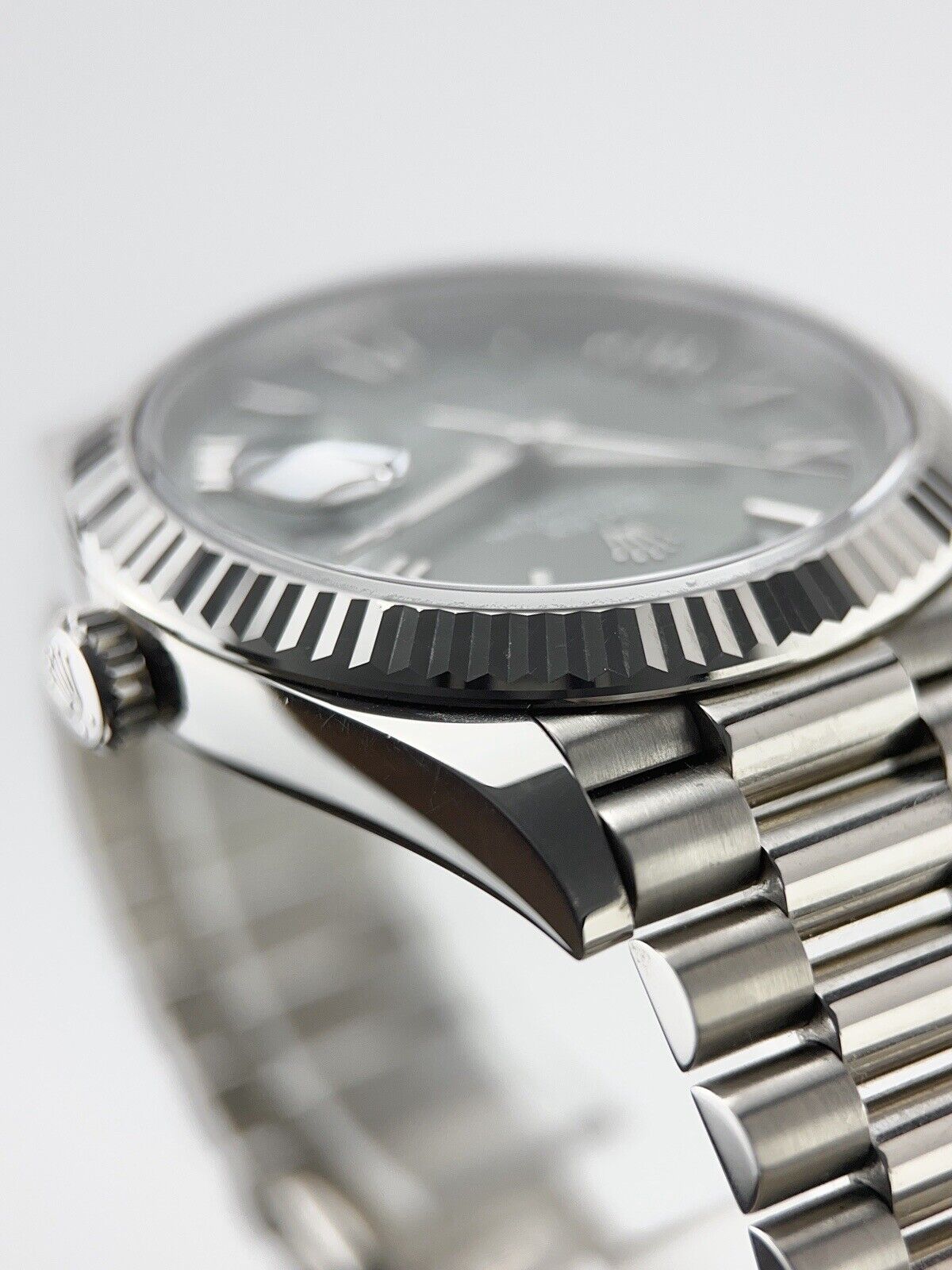 2022 Rolex Day Date 18k White Gold Olive Dial 40mm Automatic Men’s Watch 228239