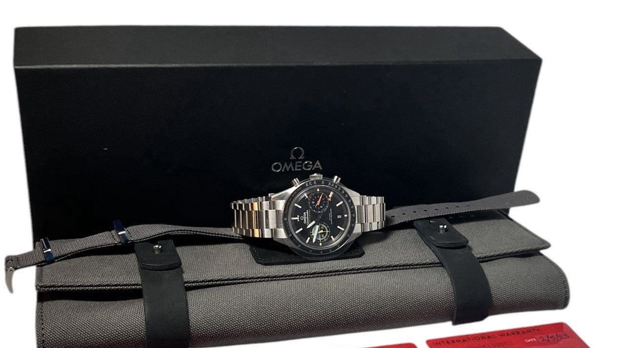 OMEGA Speedmaster ボックス ブラック Omega Speedmaster Two Counters 44.25mm Black Steel Watch