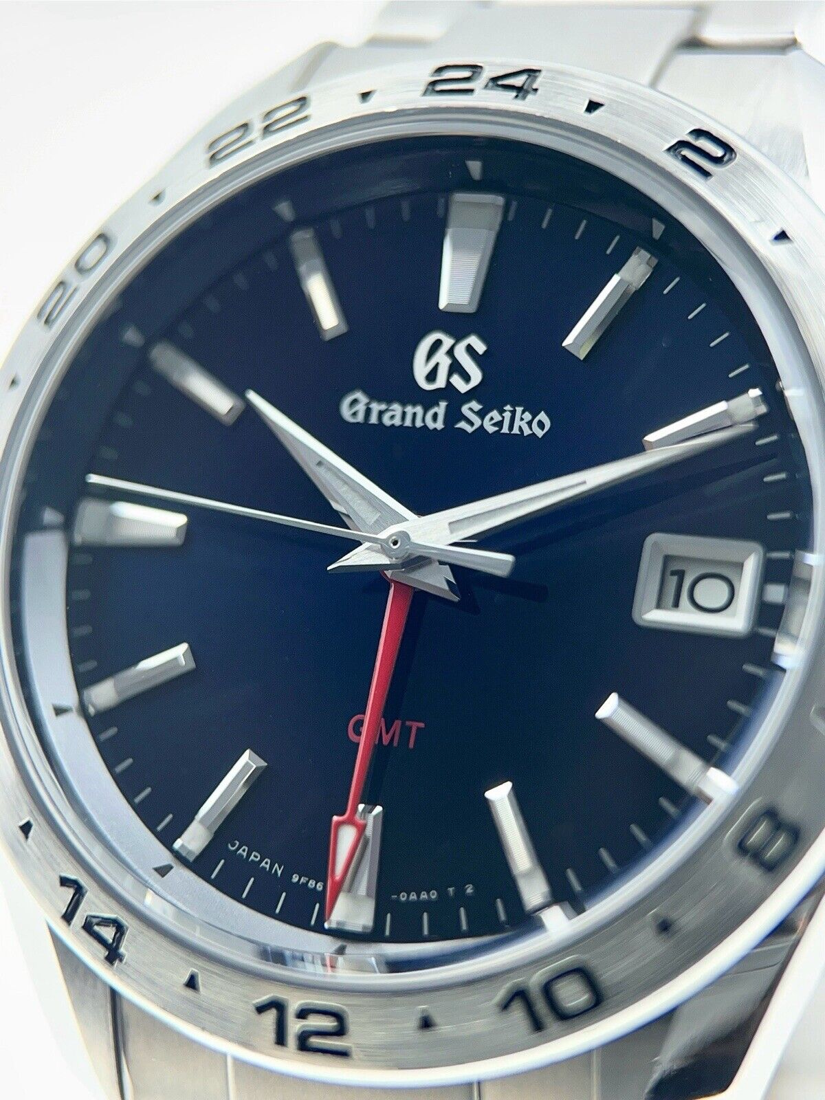 2021 Grand Seiko Steel Blue 39mm Quartz Men’s Watch SBGN005 - Box and Papers