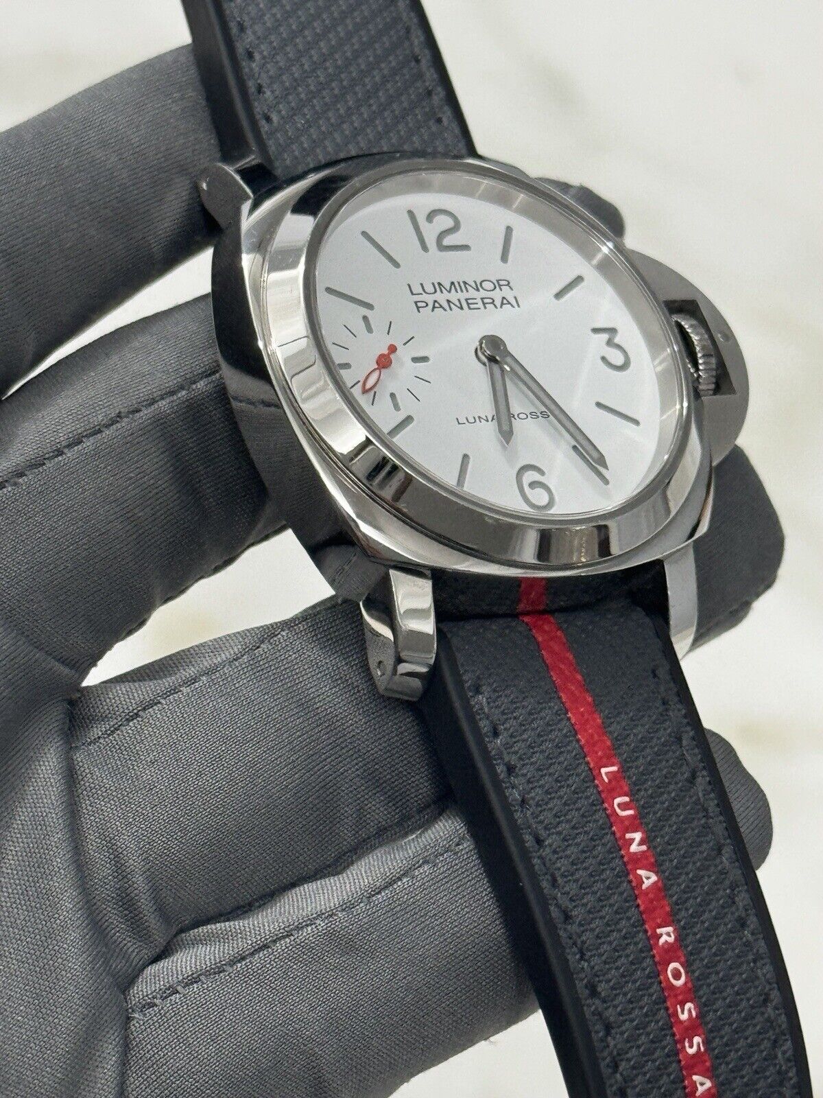 2022 Panerai Luminor Luna Rossa PAM01342 Hand Winding Men's Watch - Box & Papers