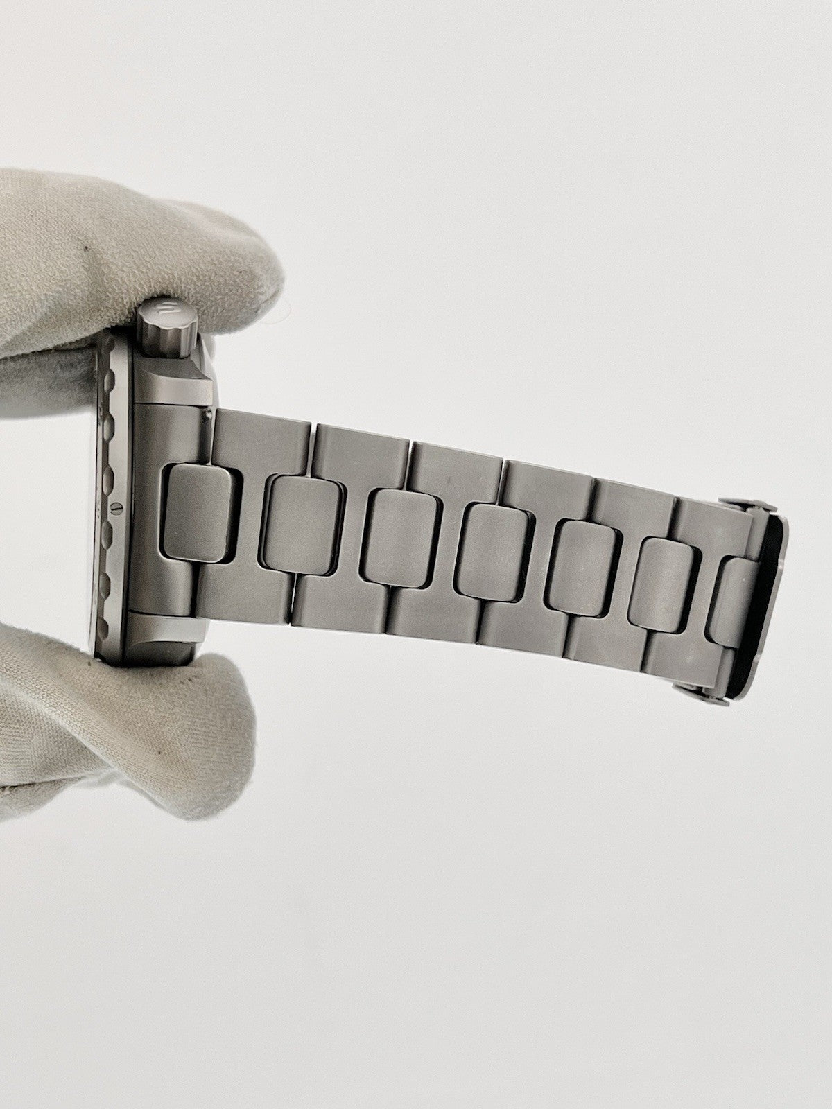 Steel Quartz 2022 Sinn UX EZM 2B