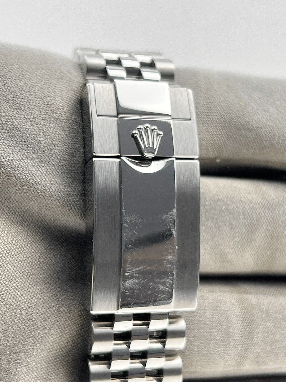 2023 Papers Rolex GMT Master Batgirl Blue Jubilee Ceramic 126710 Watch - B/P