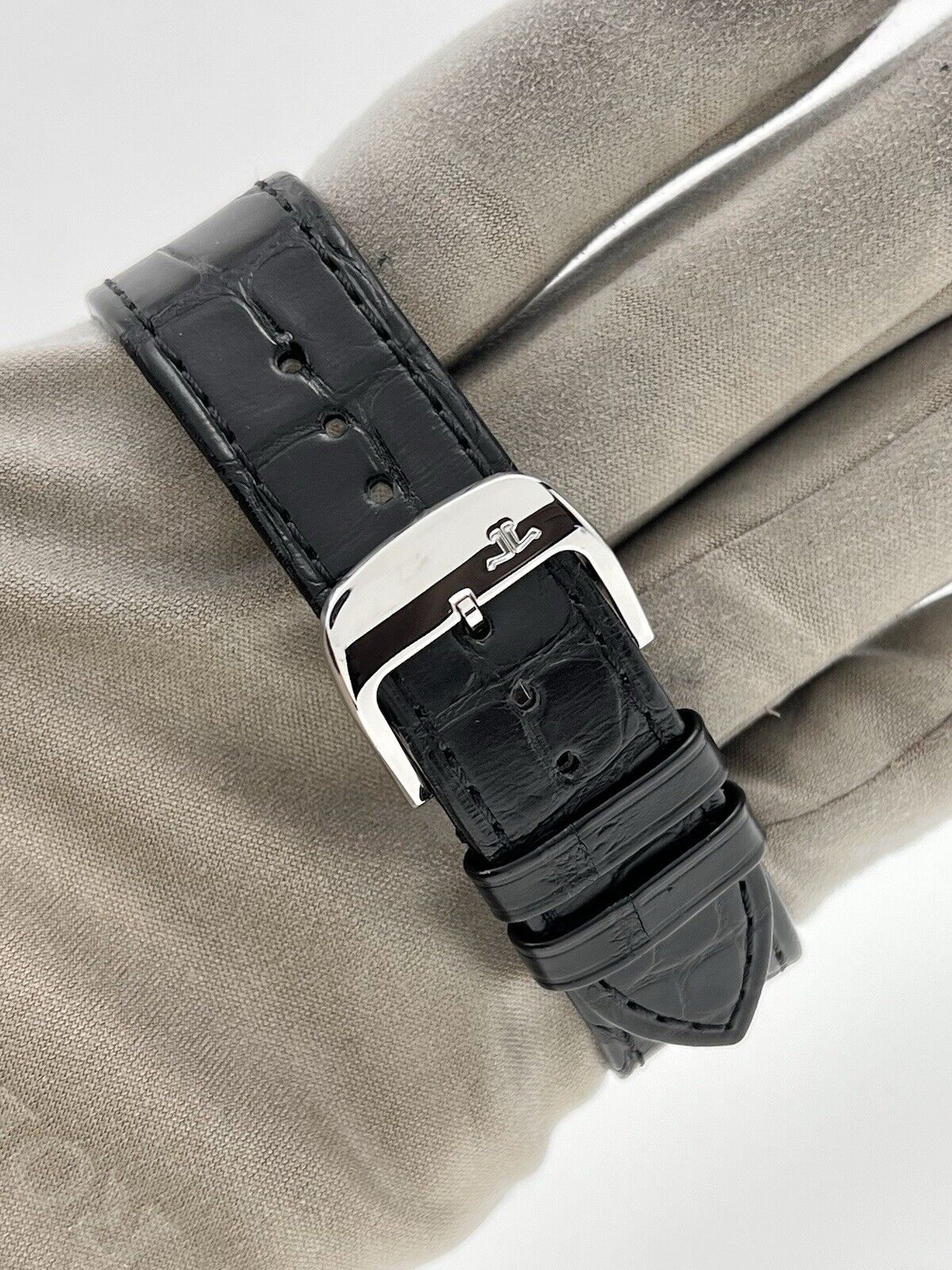 2016 Jaeger LeCoultre Reverso Ultra Thin Steel 27mm Manual Wind Q2788570