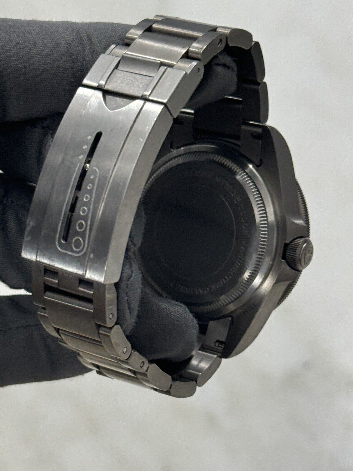 2022 Tudor Pelagos Black Dial Titanium Men's Watch 25600TN - Box/Papers