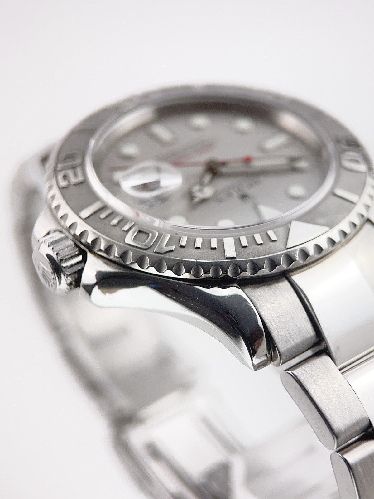 Rolex Yacht-Master Stainless Steel Silver Dial 40mm Automatic Men’s Watch 16622
