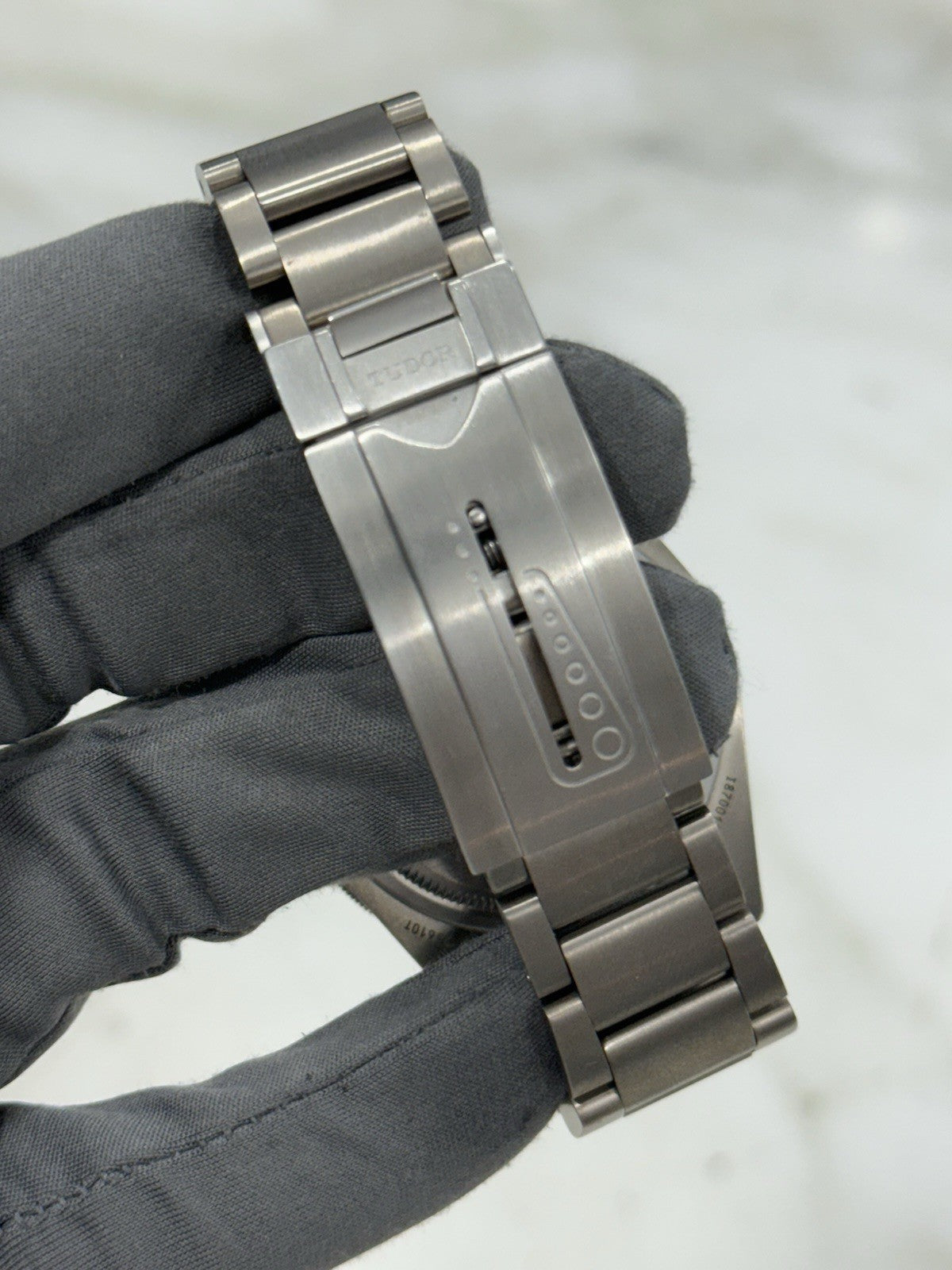 2018 Tudor Pelagos LHD Men's Black Dial 25610TNL Titanium Automatic Watch - B/P