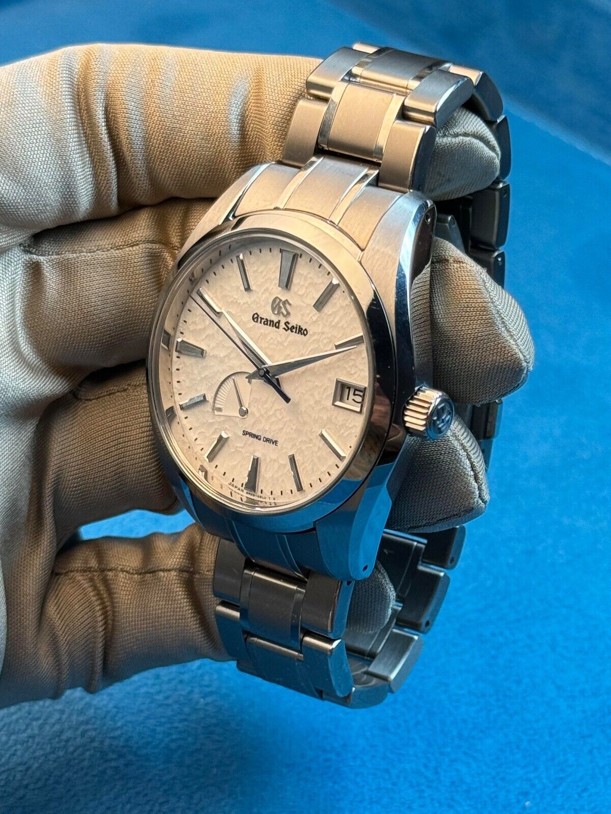 2020 Grand Seiko Spring Drive Snowflake Date 40mm Watch SBGA211 Titanium  - B/P