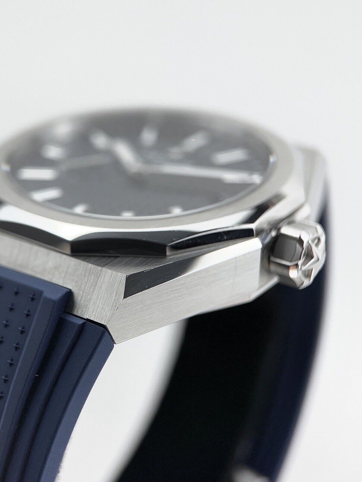 Zenith Defy Skyline Blue 41mm Automatic Mens Steel Watch 03.9300.3620/51.I001