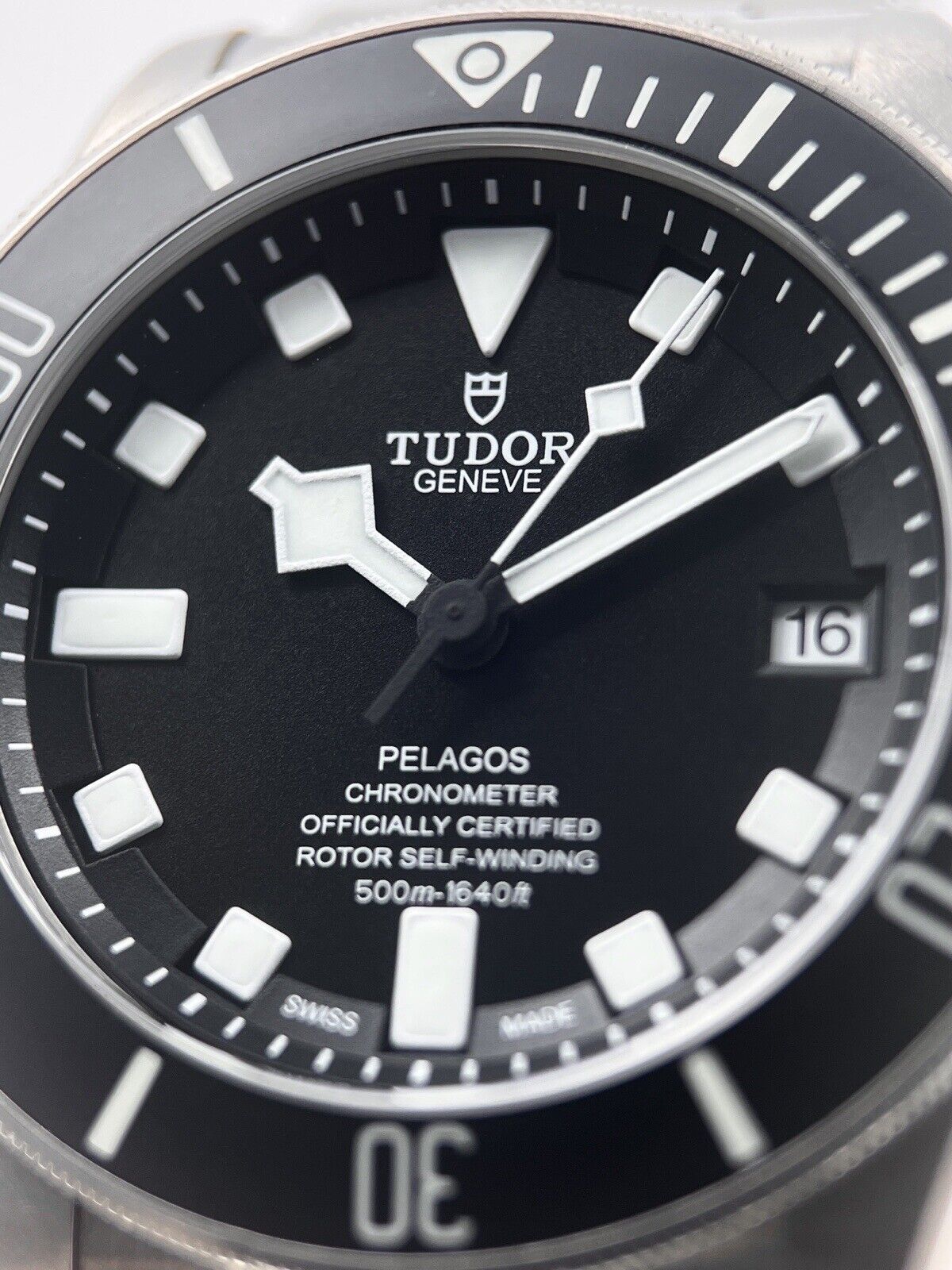 2022 Tudor Pelagos Black Dial Titanium Men's Watch 25600TN - Box/Papers