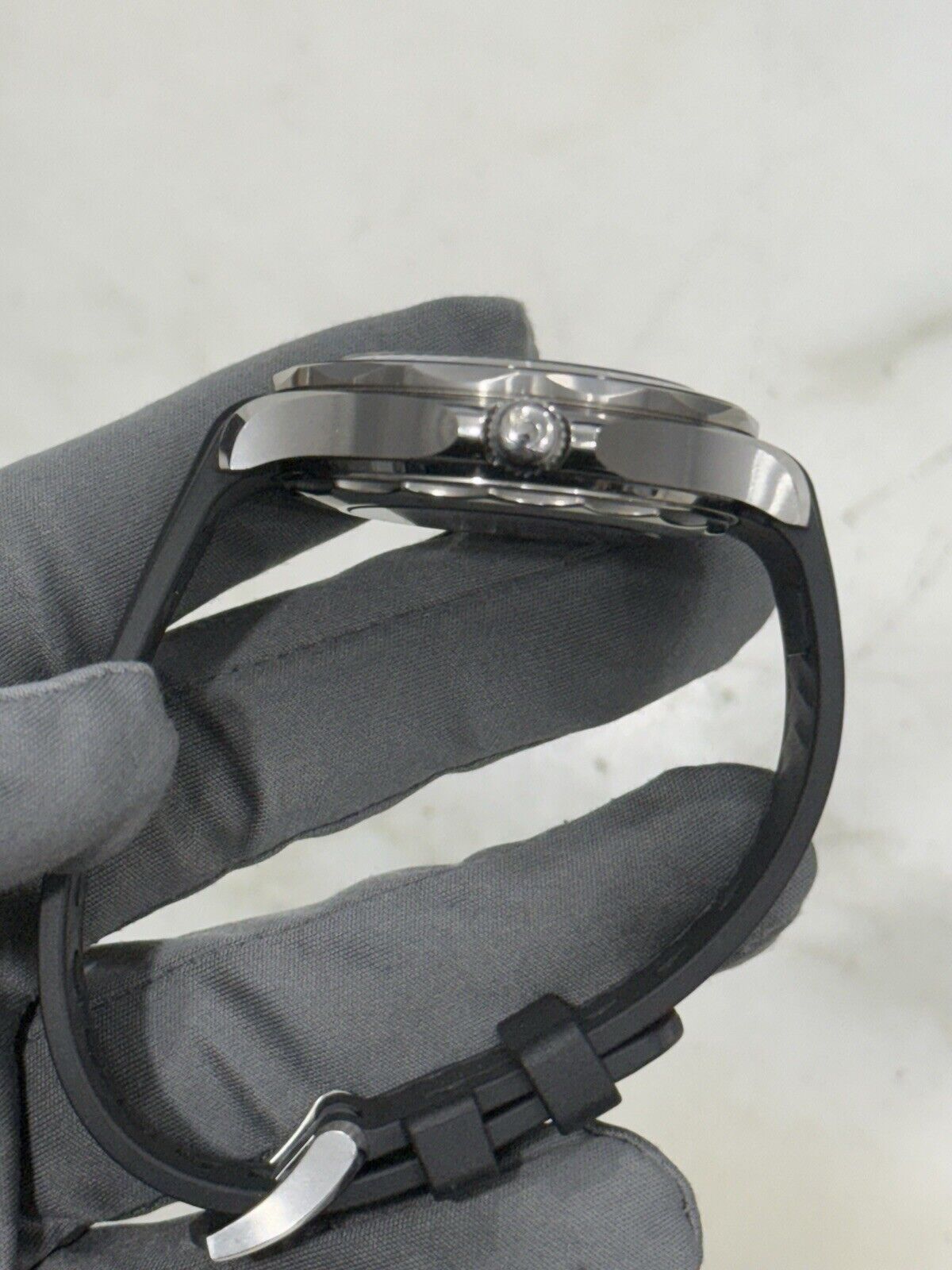 2021 Omega Seamaster Diver Steel White Dial Auto 42mm Watch 210.32.42.20.04.001