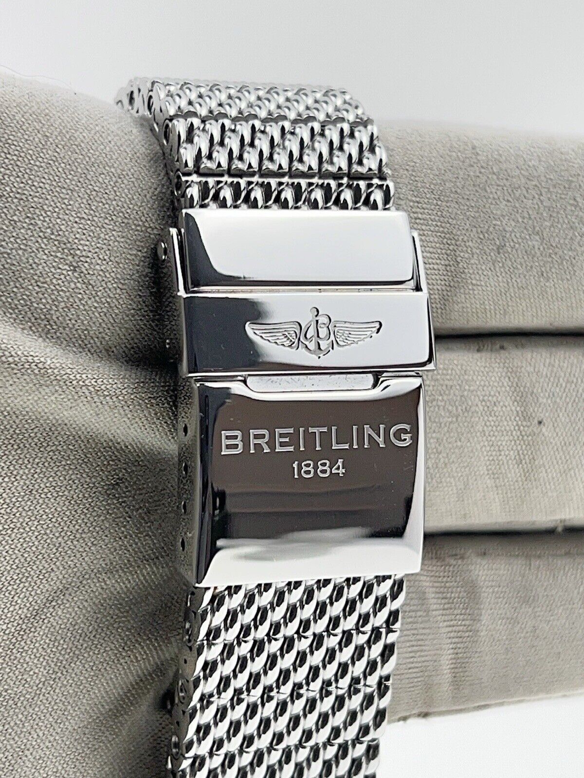 2020 Breitling Superocean Heritage II Steel Blue Dial 42mm Automatic AB2010