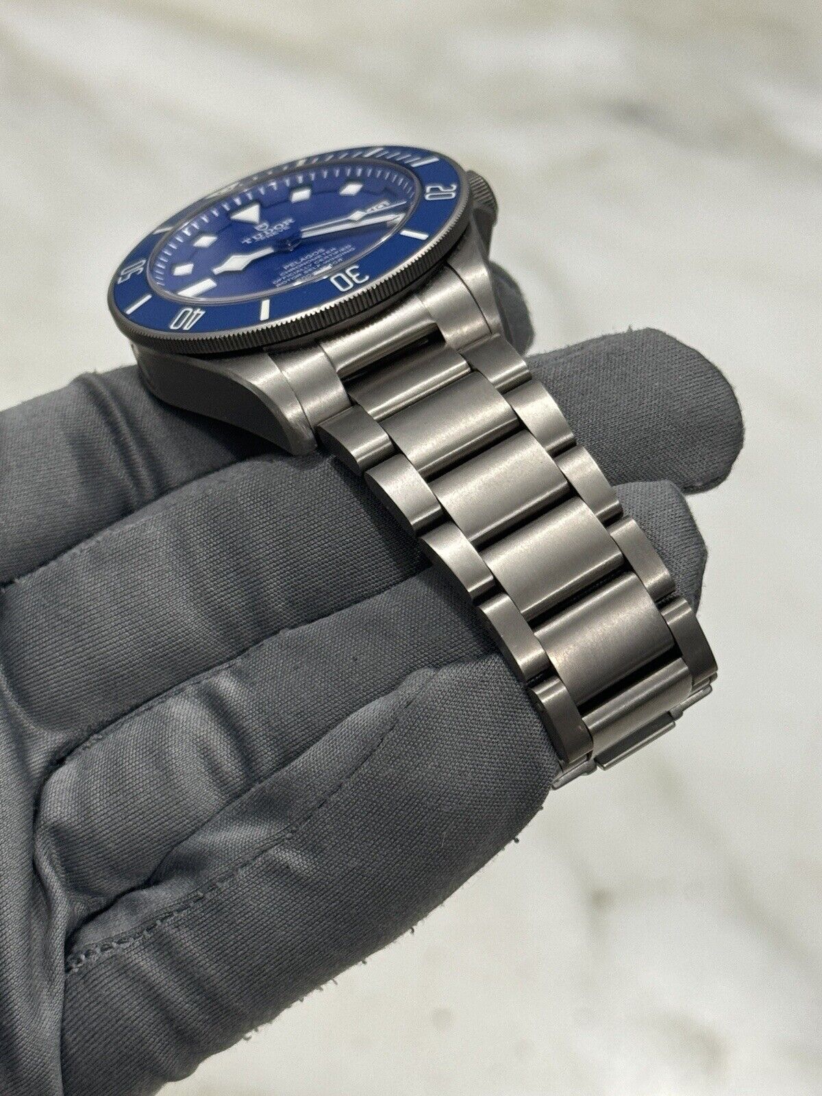 2020 Tudor Pelagos BLUE Titanium 42mm 25600TB Automatic Dive Date Watch -  B&P