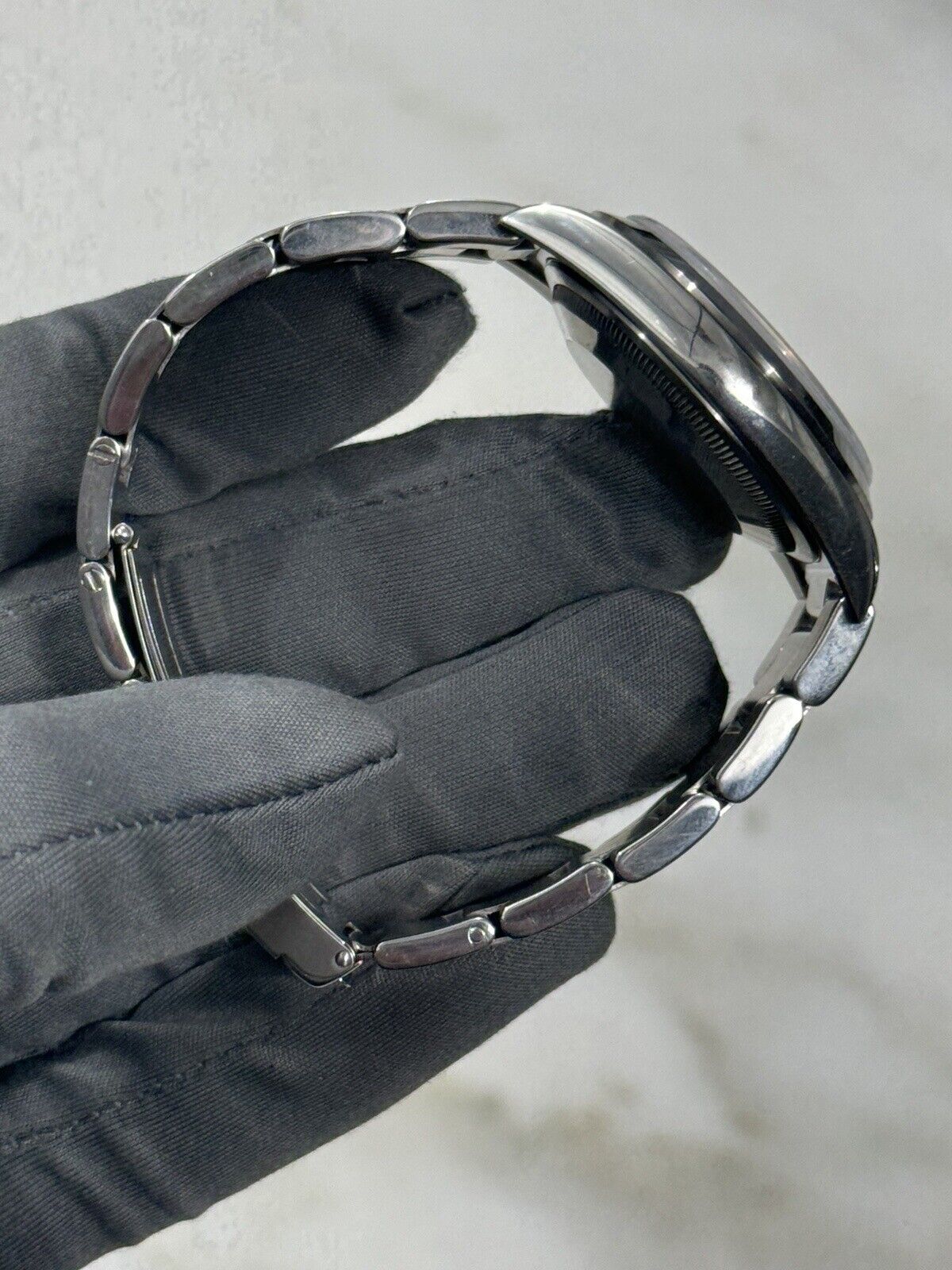 2002 Rolex Explorer 36mm 114270 Stainless Steel Men's Black Watch Swiss Made