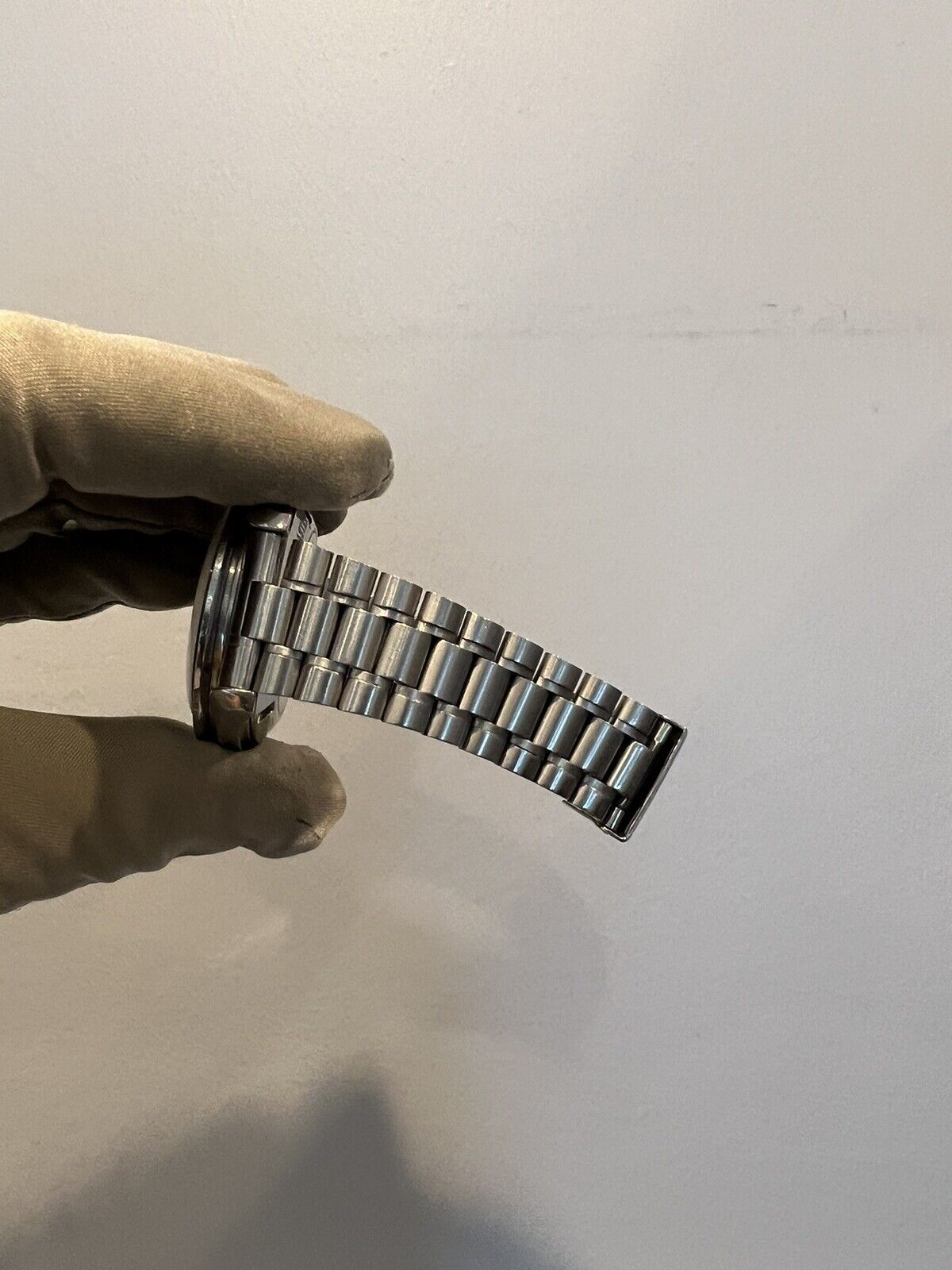 1985 Men's Omega Speedmaster Moonwatch Exhibition Back 3592.50 Apollo XI Watch