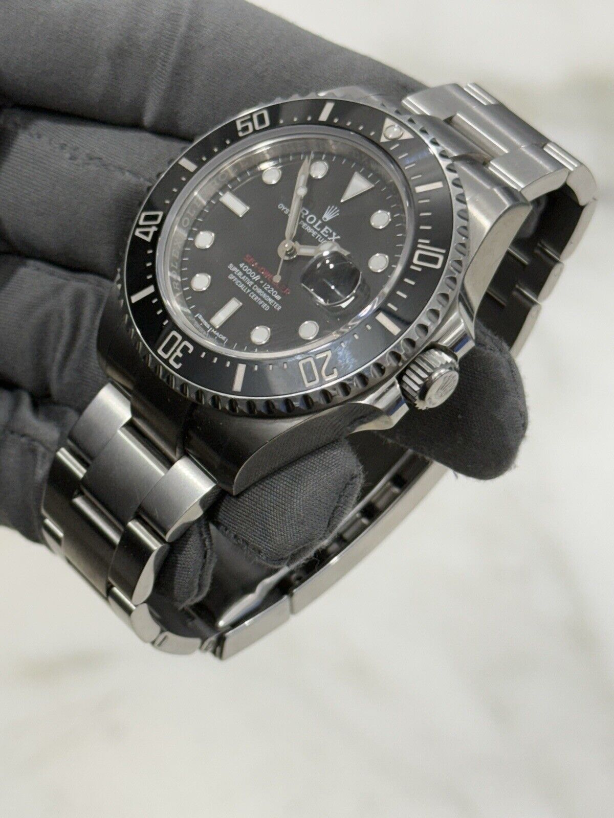 2018 Rolex Sea Dweller Red Letter Steel Black 43mm Automatic Men’s Watch 126600