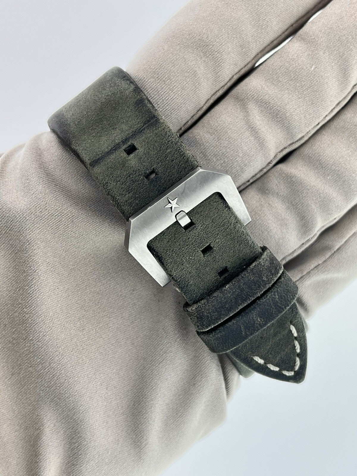 Zenith Pilot Flyback Stainless Steel Grey Dial 42mm Automatic Mens 11.2240.405