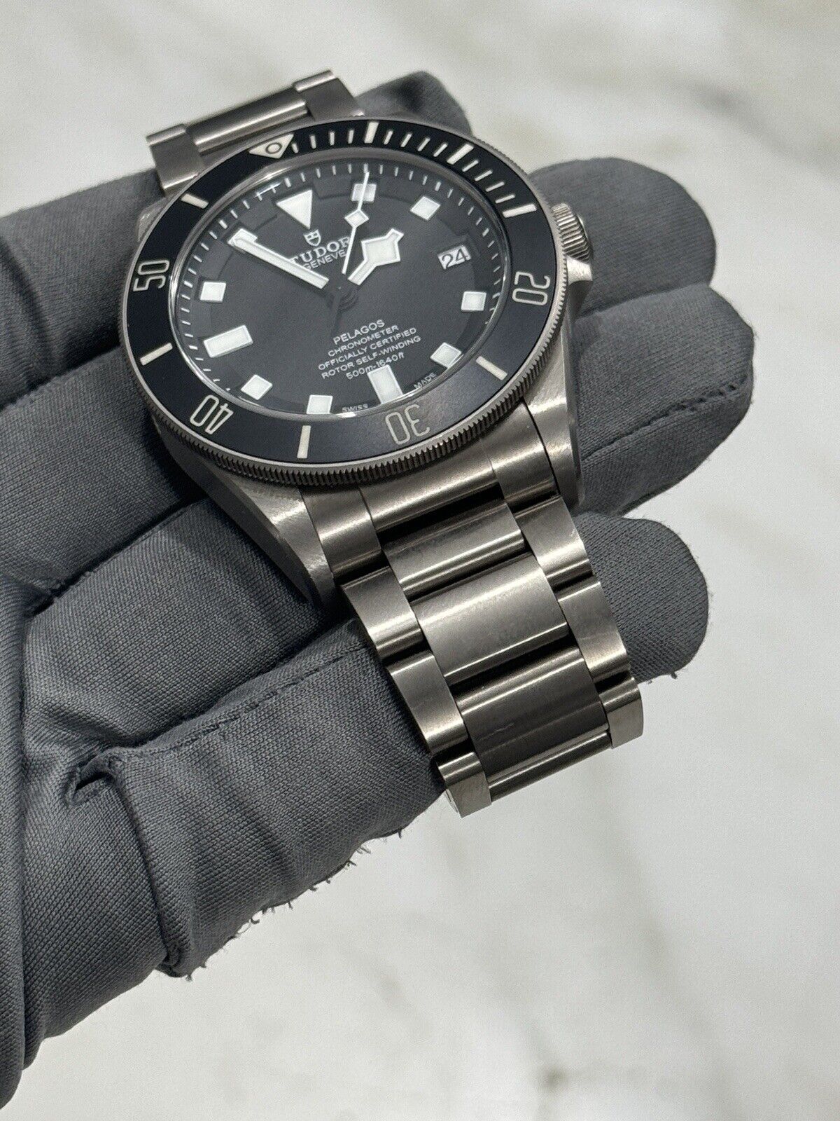 2022 Tudor Pelagos Black Dial Titanium Men's Watch 25600TN - Box/Papers