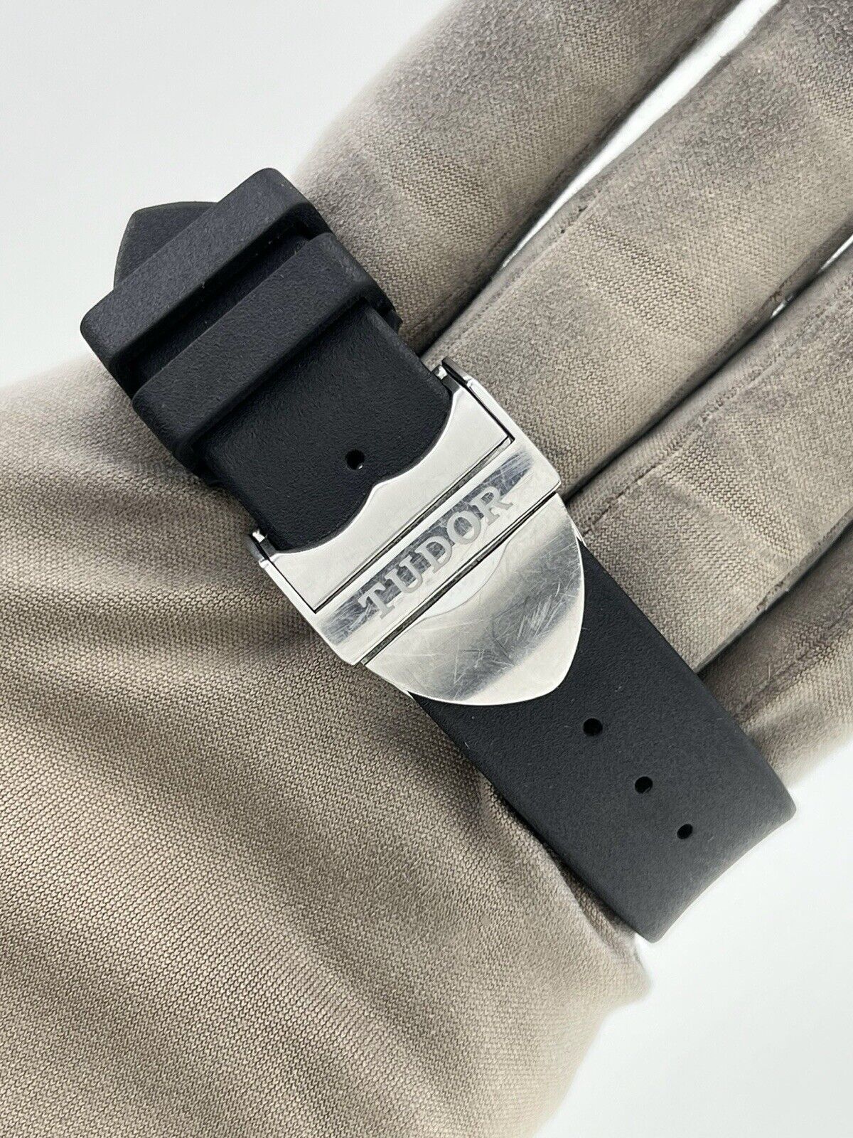 2022 Tudor Black Bay GMT Steel Black Dial 41mm Automatic Men’s Watch 98833MN