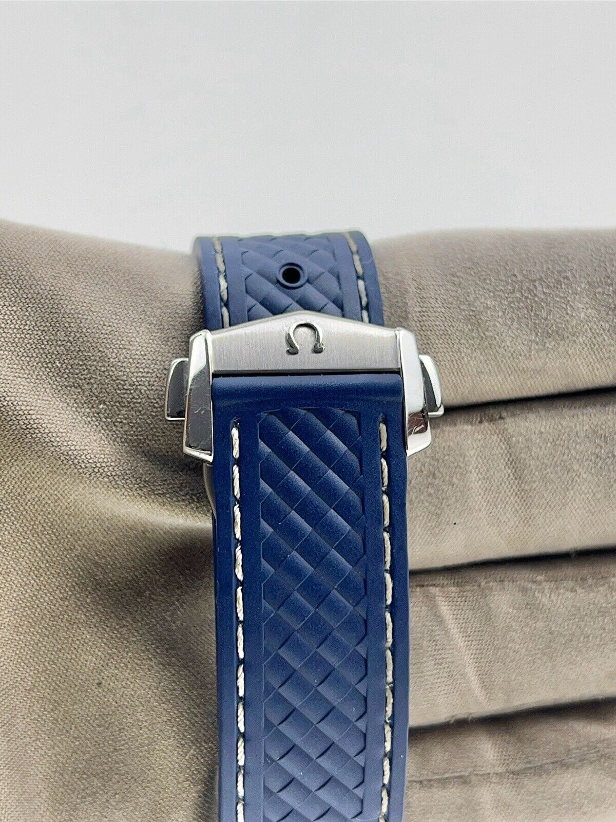 2022 Omega Seamaster Aqua Terra Steel 41mm Men's Watch 220.12.41.21.06.001