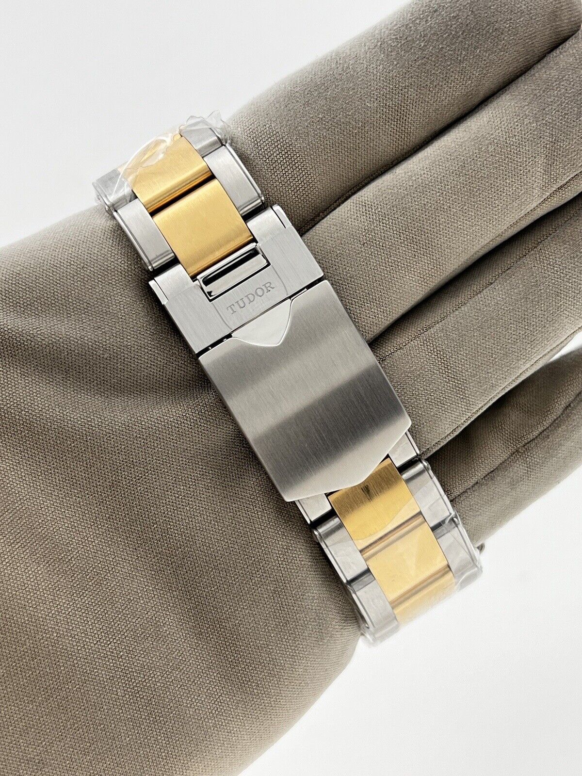 2021  Heritage Black Bay Date 18k Gold and Steel Automatic Watch 79733N