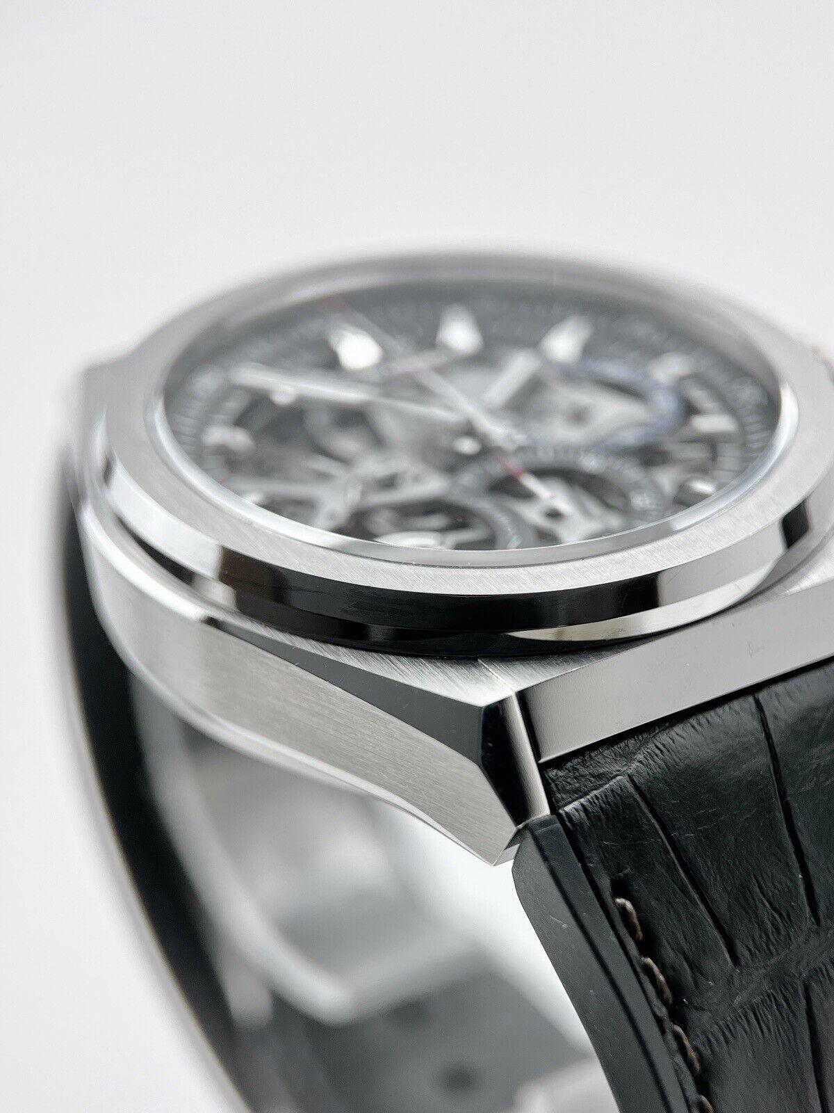 2019 Zenith El Primero Skeleton 44mm Automatic Watch 95.9000.9004  Box & Papers