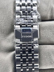 2022+ NEW TUDOR  Tudor 1926 91450-0005 Opaline Dial Unisex Watch B&P