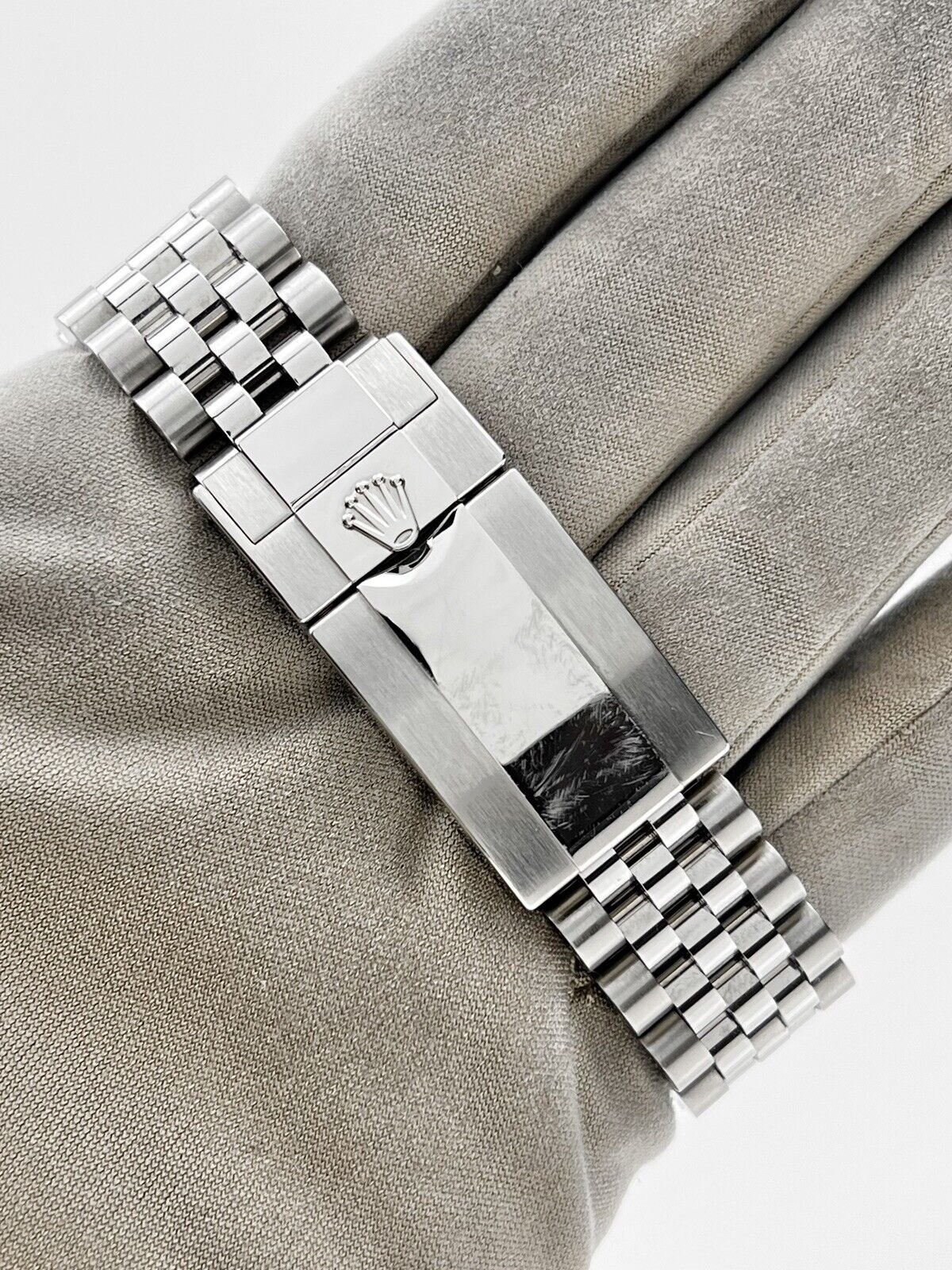 2023 Papers Rolex GMT Master Batgirl Blue Jubilee Ceramic 126710 Watch - B/P