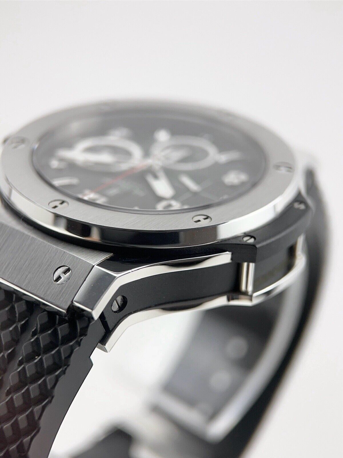 2015 Hublot Big Bang Steel 44mm Automatic Men’s Watch 301.SX.130.RX - B/P