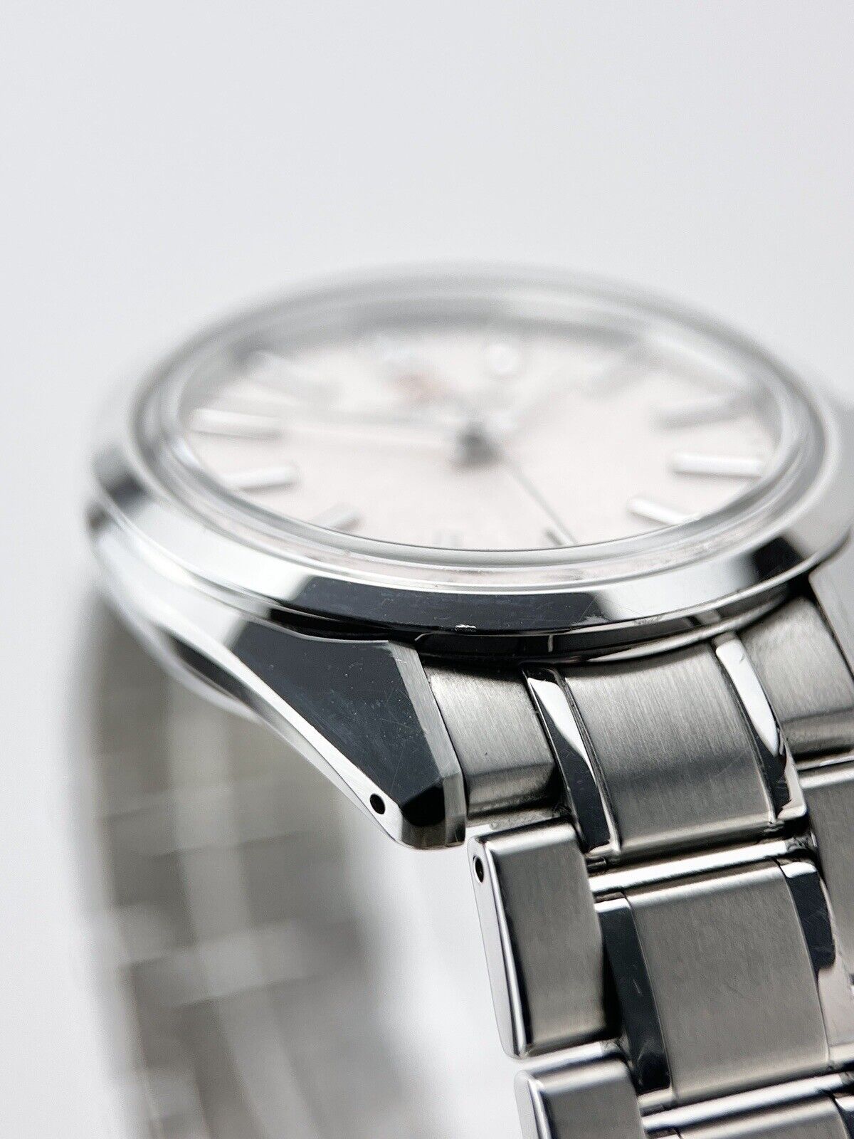 2022 Grand Seiko Heritage Collection Limited Edition Pink Watch SBGW289 - B&P