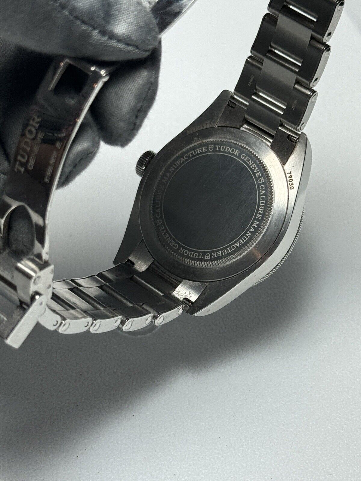 2022 Tudor Black Bay 58 Men's 79030N 39mm Watch - Box And Papers