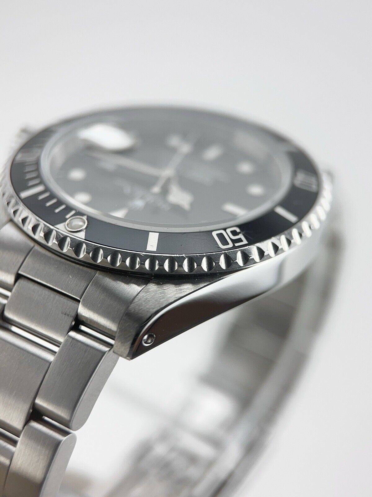 1996 Rolex Submariner Date Steel Black Dial 40mm Automatic Men’s Watch 16610