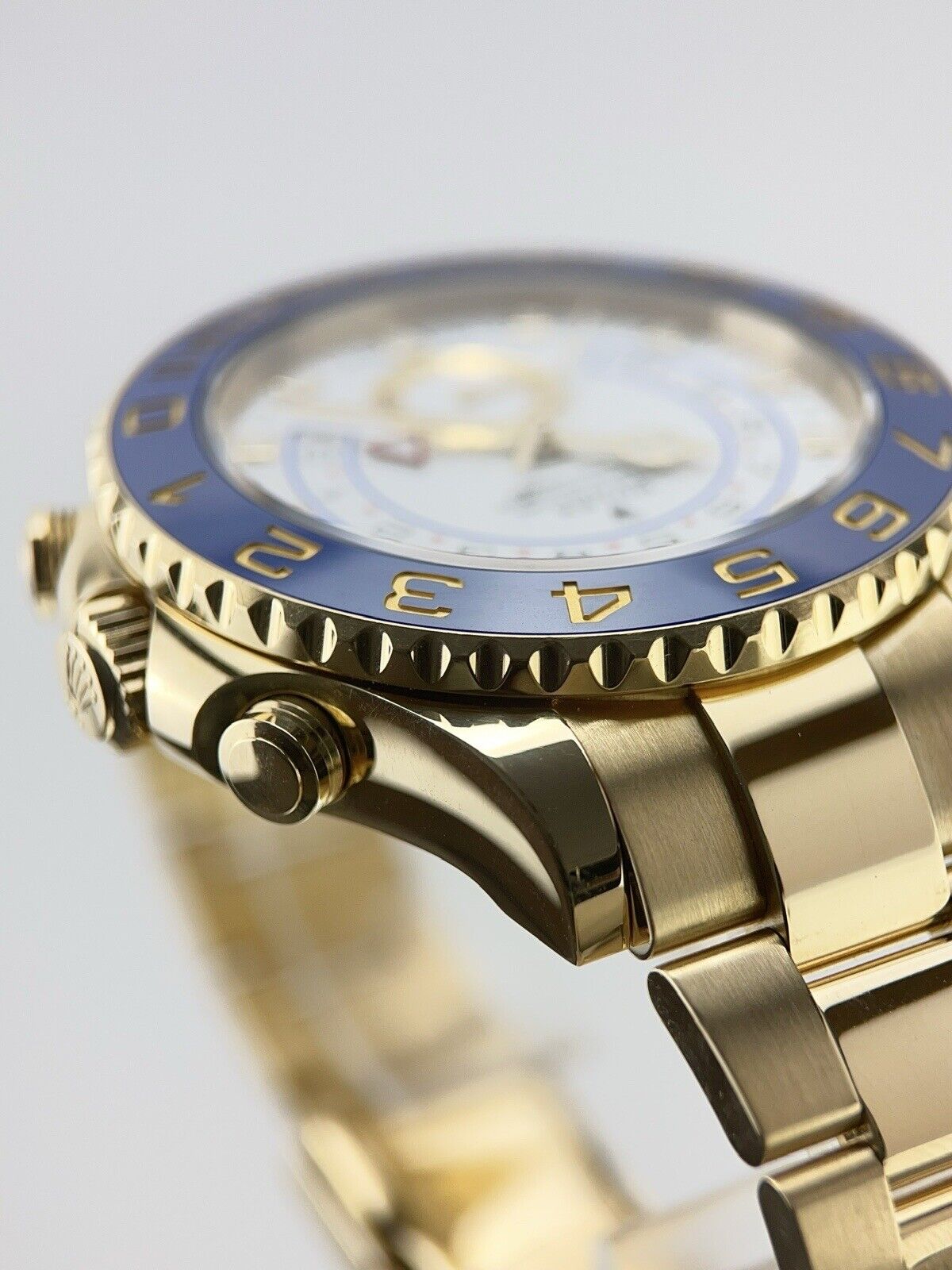 2022 Rolex Yachtmaster II 18k Yellow Gold 44mm Automatic Men’s Watch 116688